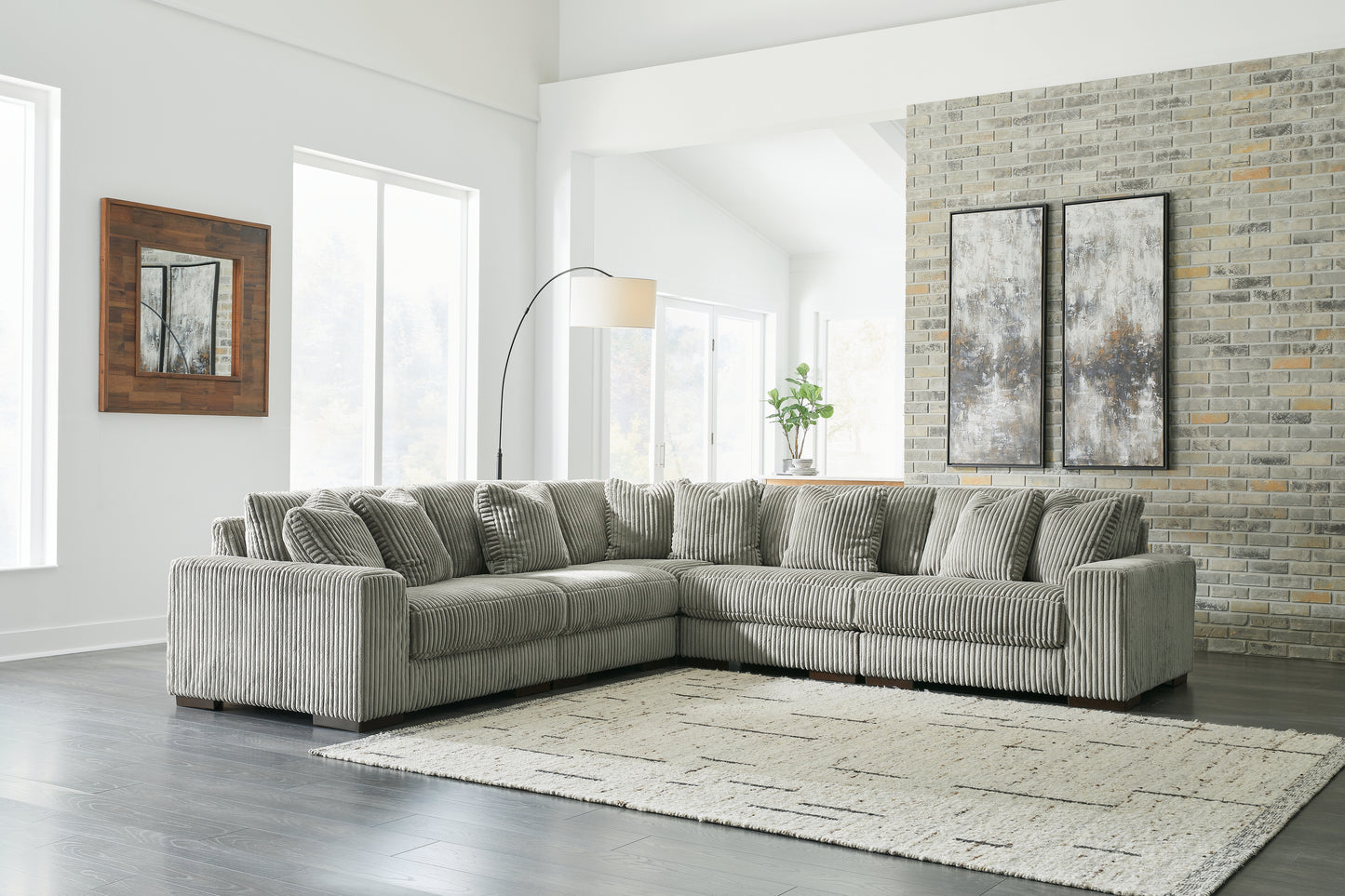 Cape Furniture Outlet - Ashley Furniture - Lindyn Sectional - RAF 5-Piece Sectional / Fog - 21105S5