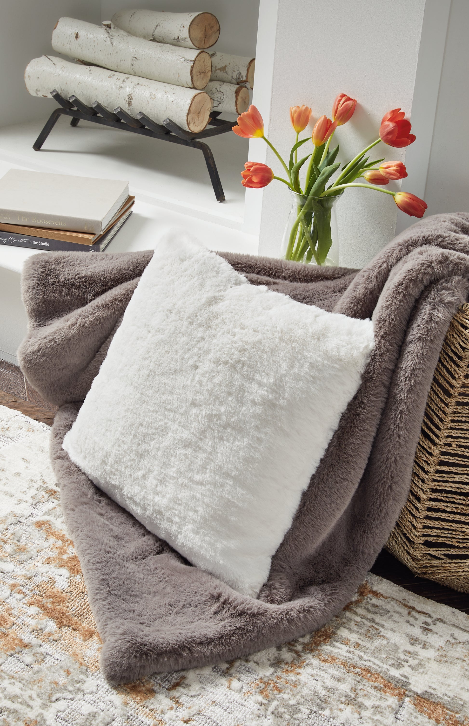 Cape Furniture Outlet - Ashley Furniture - Gariland Pillows - Pillow (4/CS) / Gray - A1000868