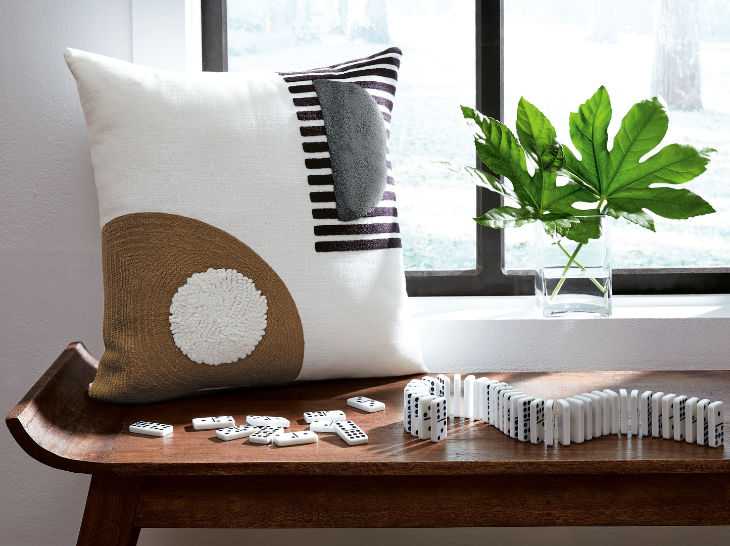 Cape Furniture Outlet - Ashley Furniture - Longsum Pillows - Pillow / Black/White/Honey - A1000927P