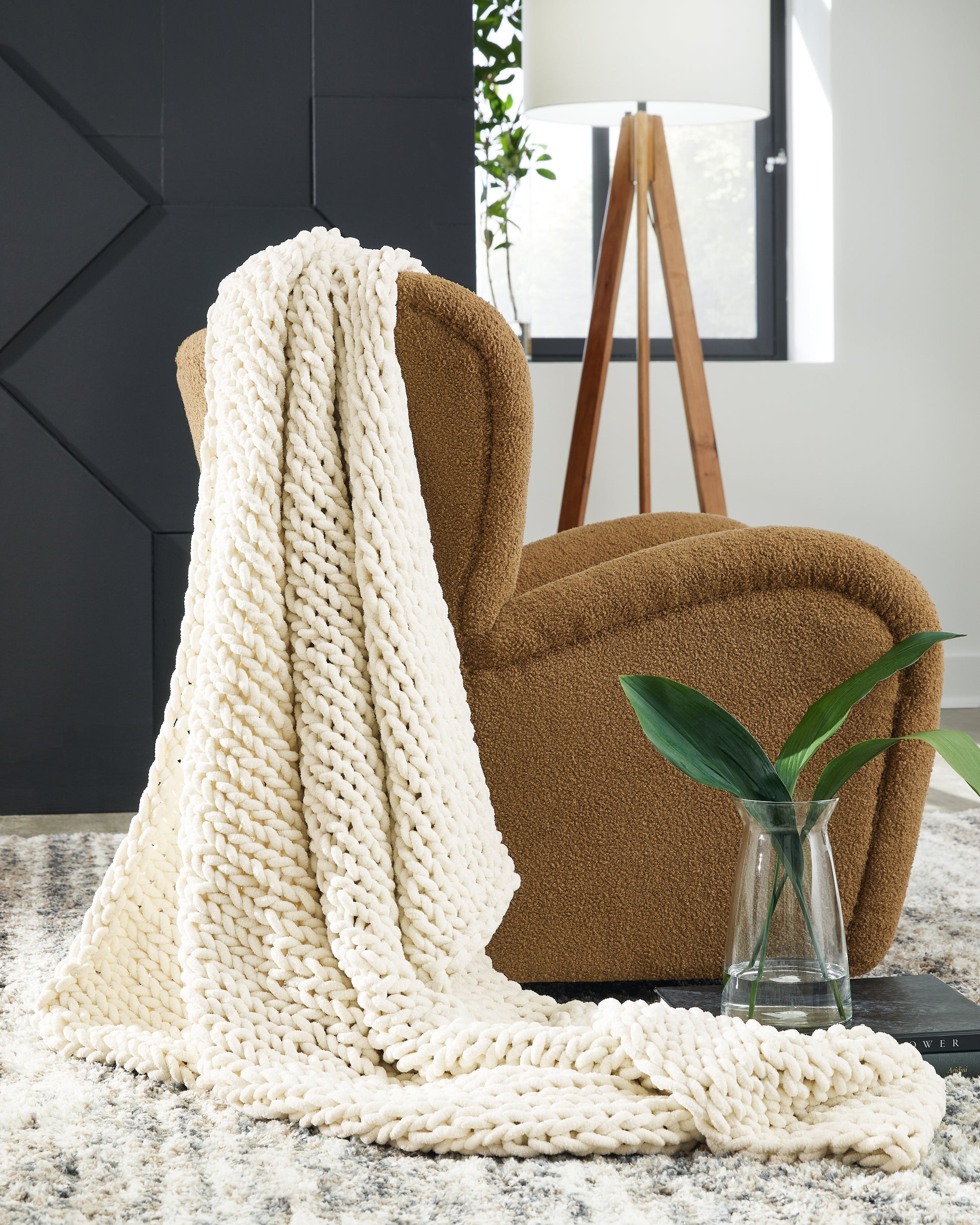 Cape Furniture Outlet - Ashley Furniture - Chaddon Throw (Set of 3) - Throw (3/CS) / Ivory - A1001060