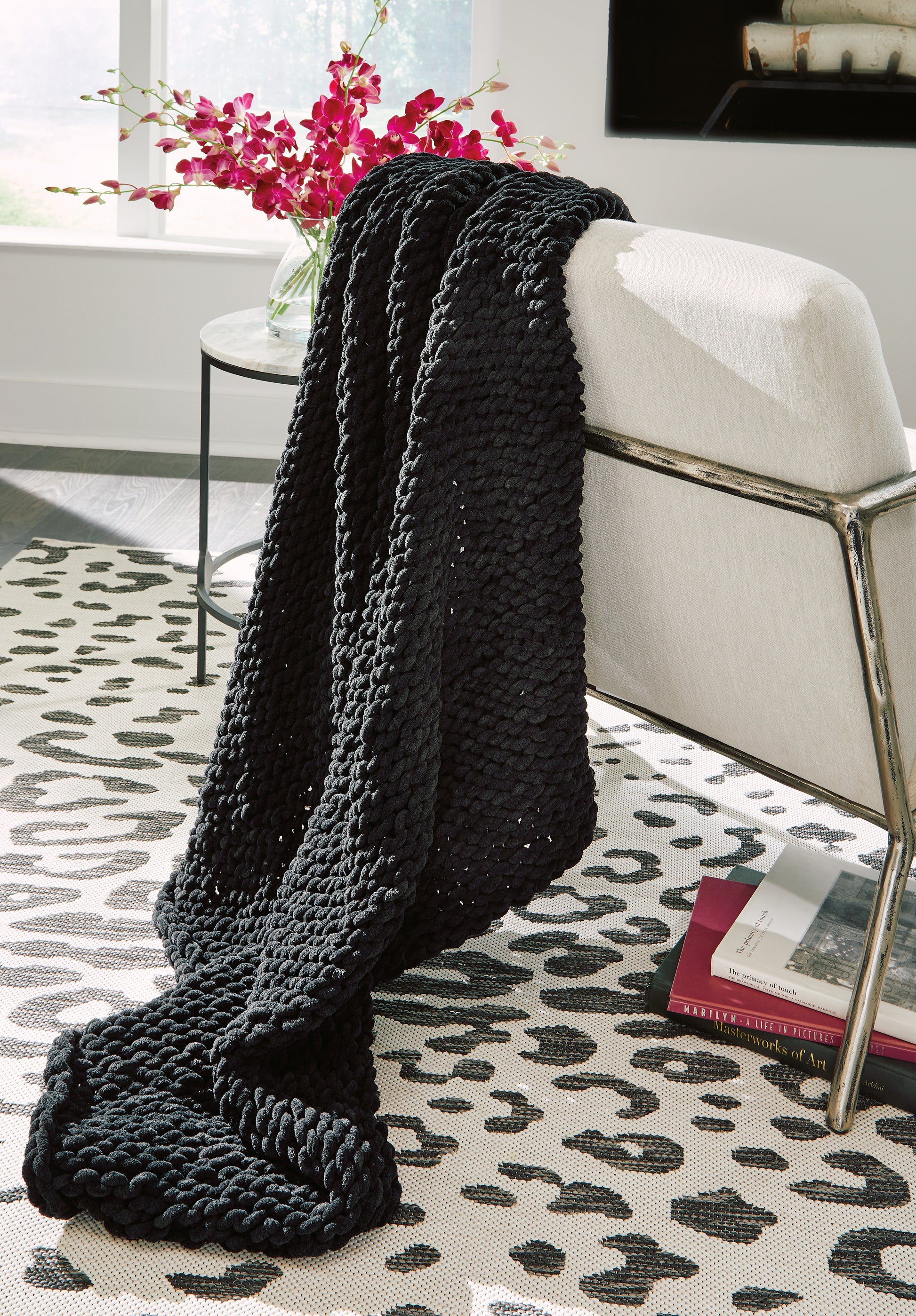Cape Furniture Outlet - Ashley Furniture - Chaddon Throw (Set of 3) - Throw (3/CS) / Black - A1001061