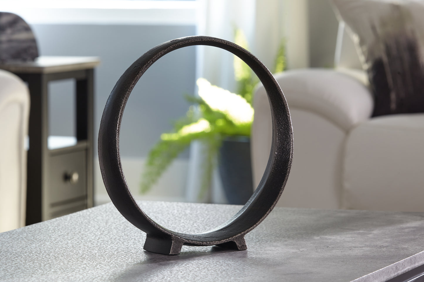 Cape Furniture Outlet - Ashley Furniture - Ryandale Sculpture - Sculpture / Antique Black - A2000497S
