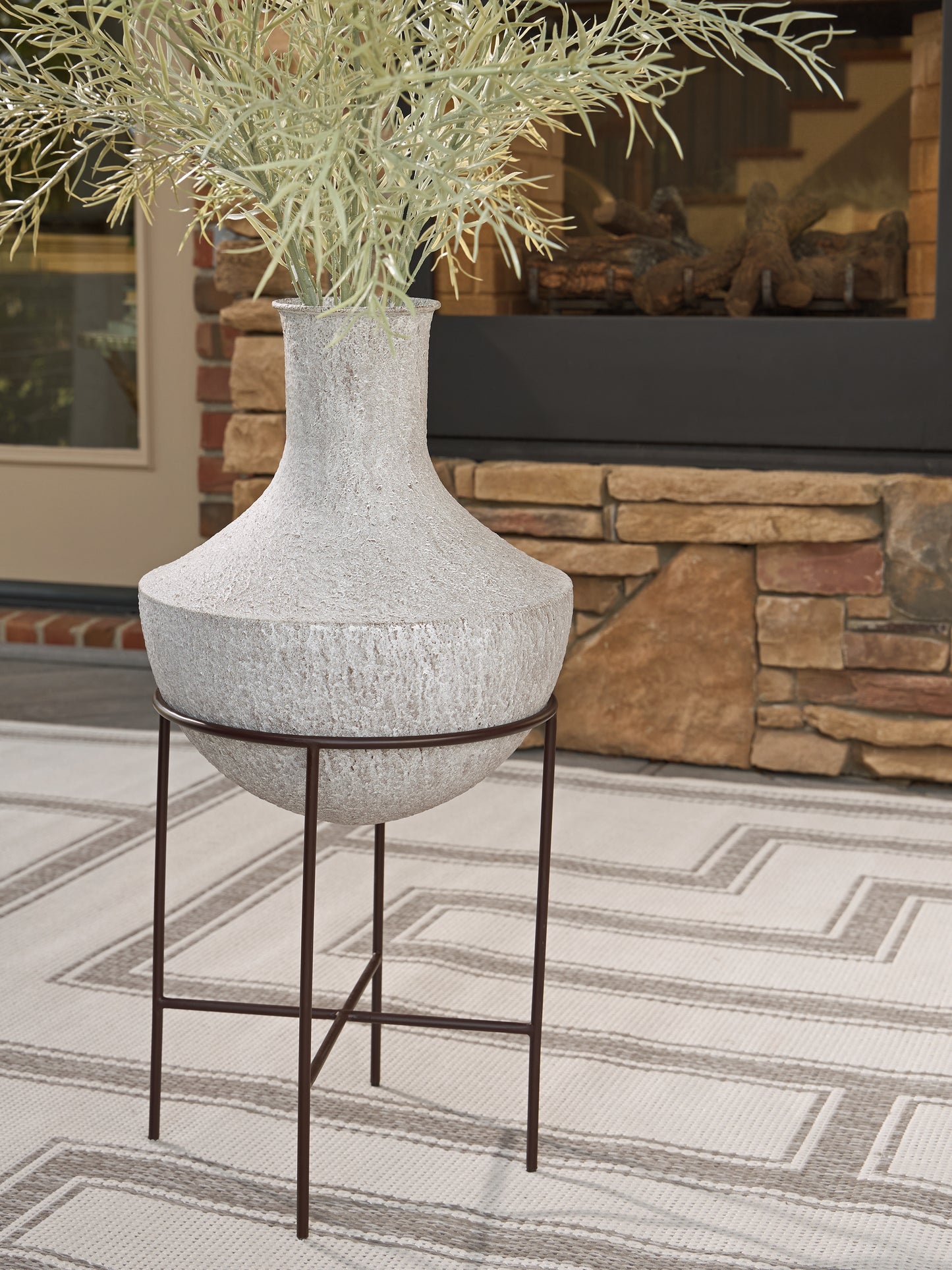 Cape Furniture Outlet - Ashley Furniture - Estonbank Vase - Vase Set / Distressed Cream - A2000747A1