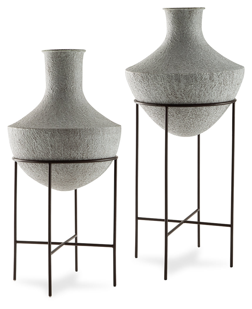 Cape Furniture Outlet - Ashley Furniture - Estonbank Vase - Vase Set / Distressed Cream - A2000747A1
