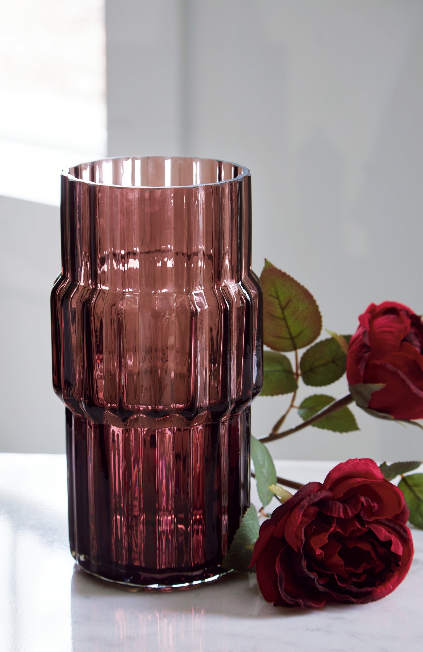 Cape Furniture Outlet - Ashley Furniture - Dorlow Vase - Vase / Mauve - A2900024V