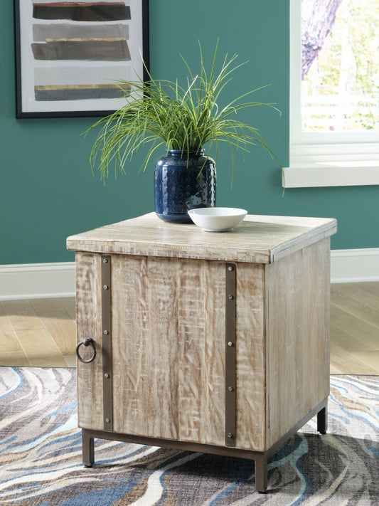 Cape Furniture Outlet - Ashley Furniture - Laddford Accent Cabinet - Accent Cabinet / Whitewash - A4000506