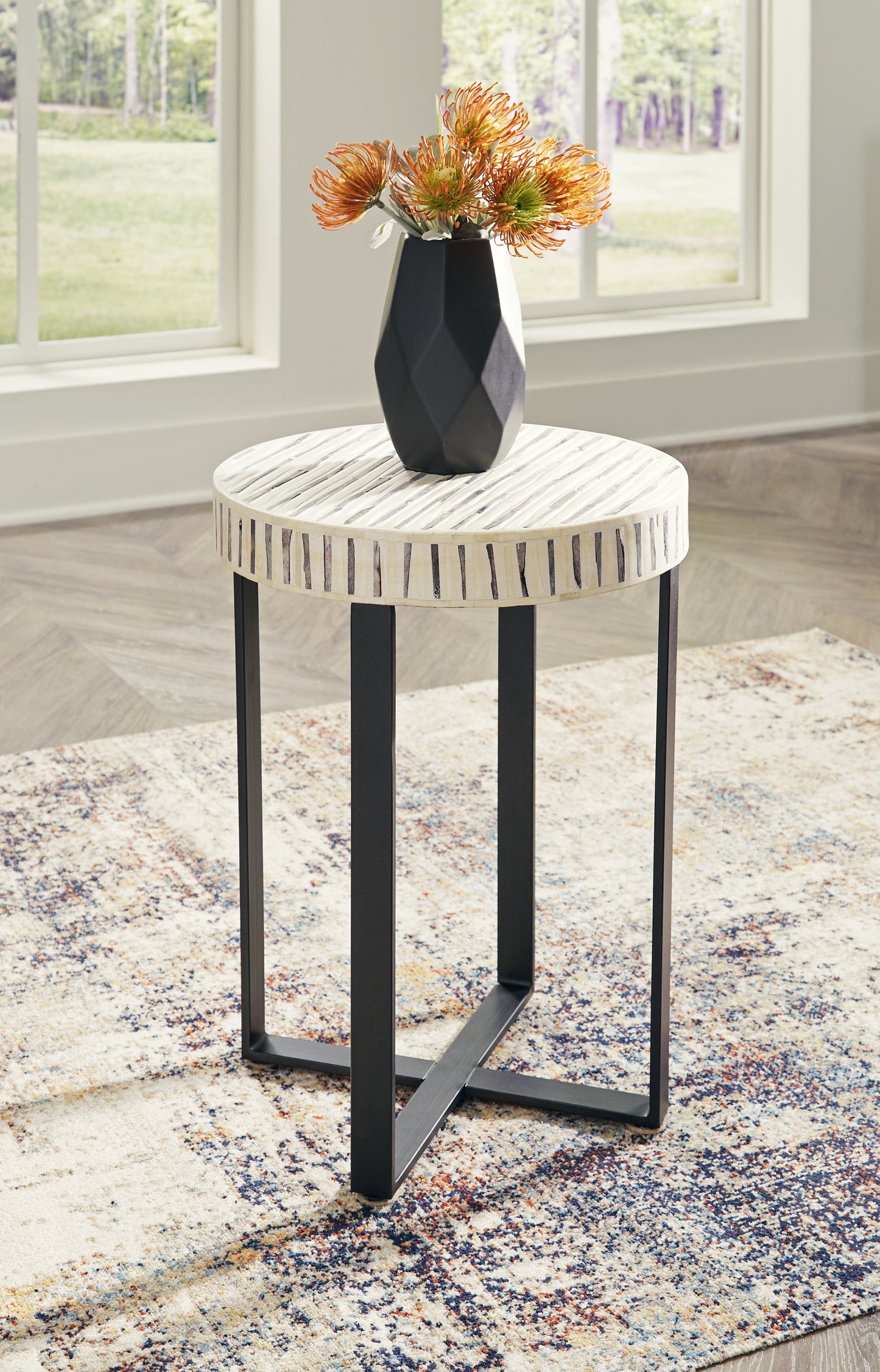 Cape Furniture Outlet - Ashley Furniture - Crewridge Accent Table - Accent Table / Black/Cream - A4000530
