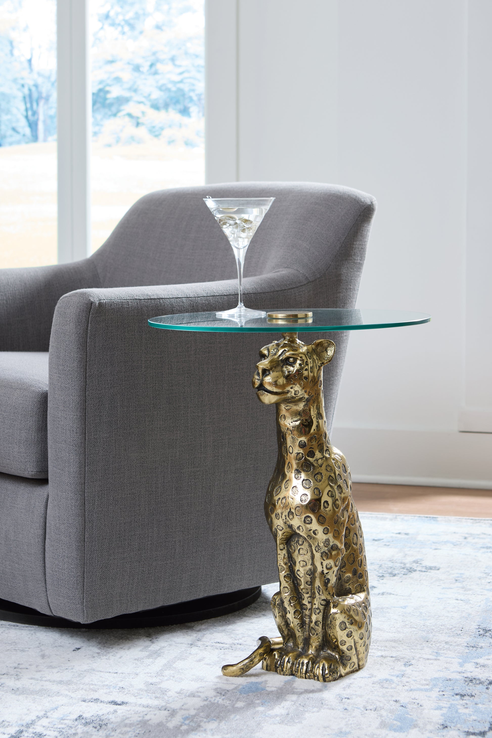 Cape Furniture Outlet - Ashley Furniture - Vallain Accent Table - Accent Table / Antique Gold Finish - A4000605