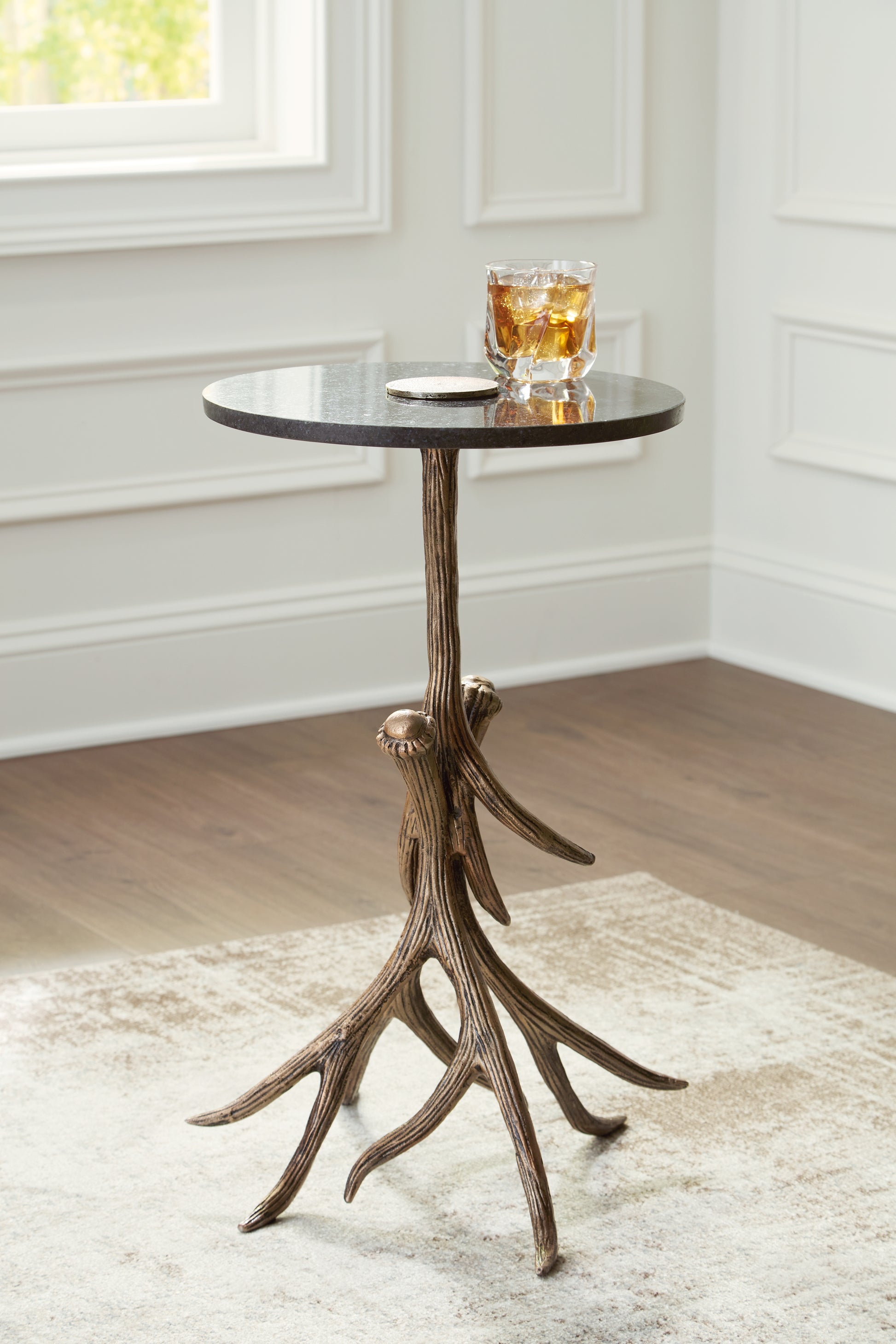 Cape Furniture Outlet - Ashley Furniture - Lemkins Accent Table - Accent Table / Black/Antique Gold Finish - A4000606