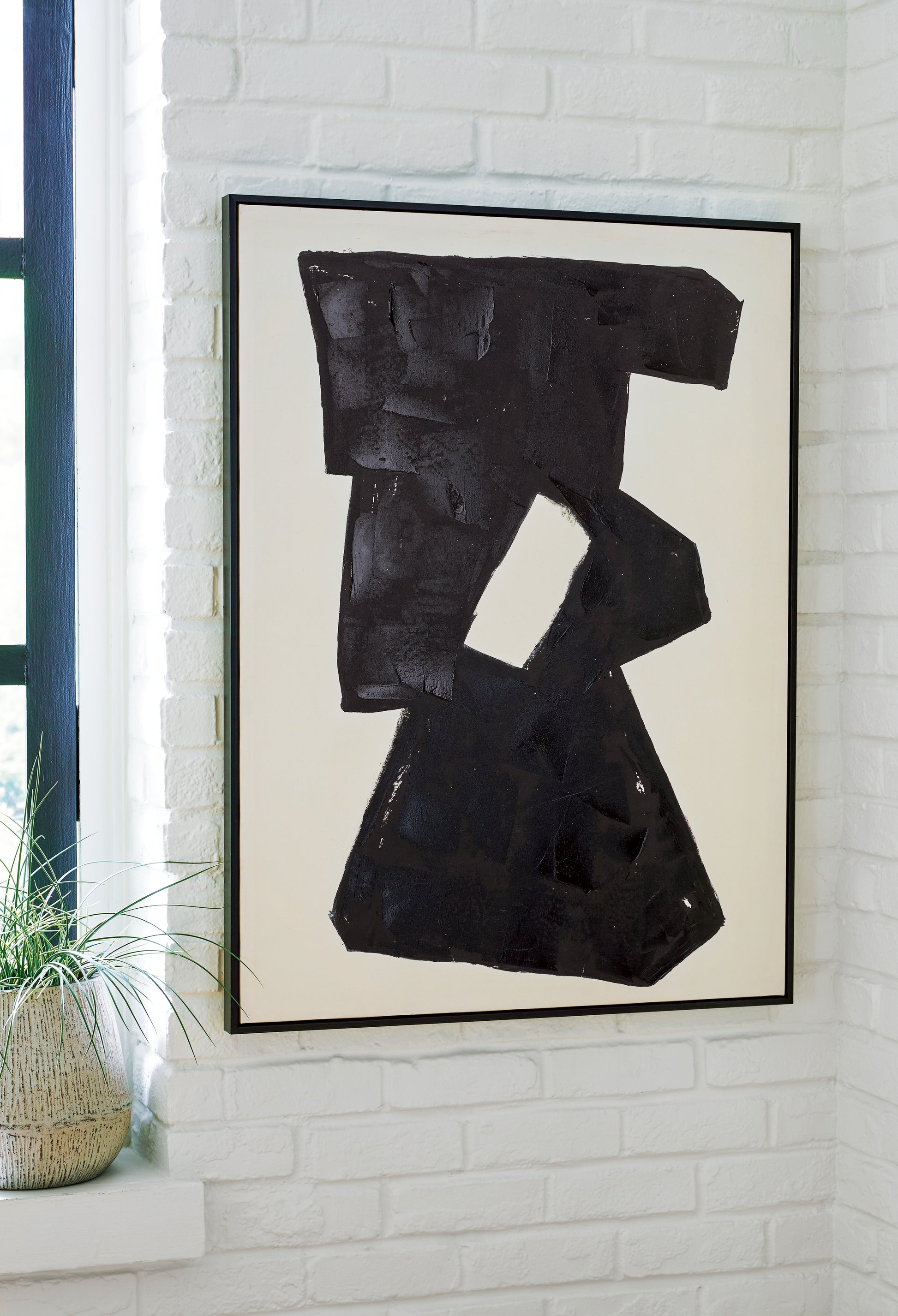 Cape Furniture Outlet - Ashley Furniture - Garviery Wall Decor - Wall Art / Black/Cream - A8000385