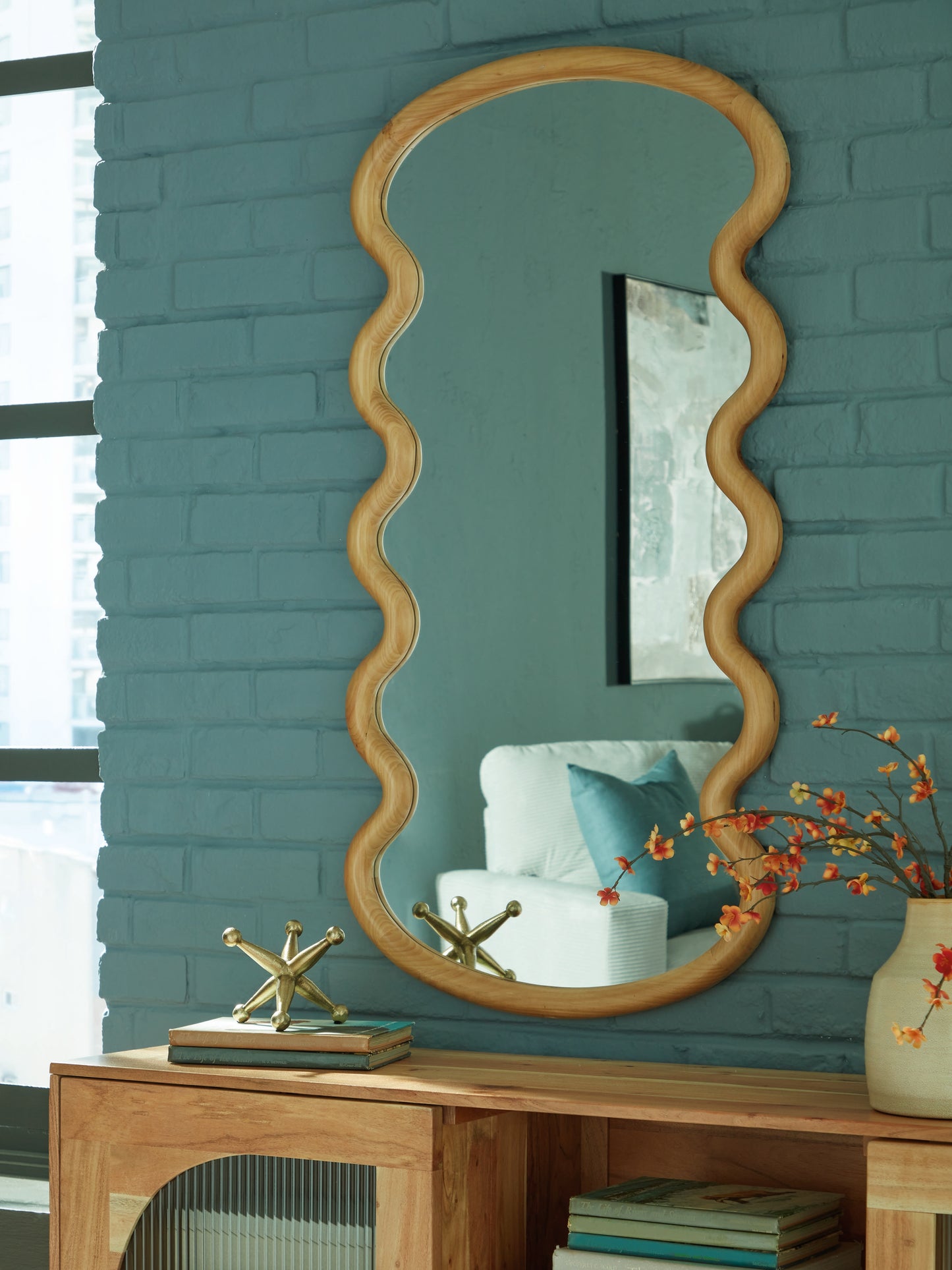 Cape Furniture Outlet - Ashley Furniture - Serendis Mirror - Accent Mirror / Brown - A8010412