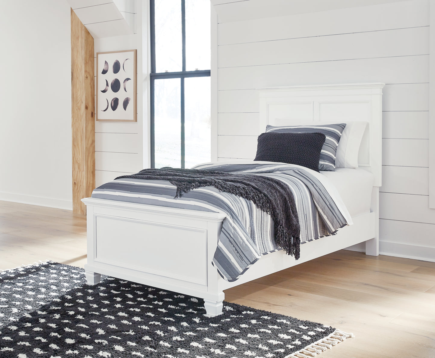 Cape Furniture Outlet - Ashley Furniture - Fortman Bedroom - Twin Panel Bed / White - B680B6
