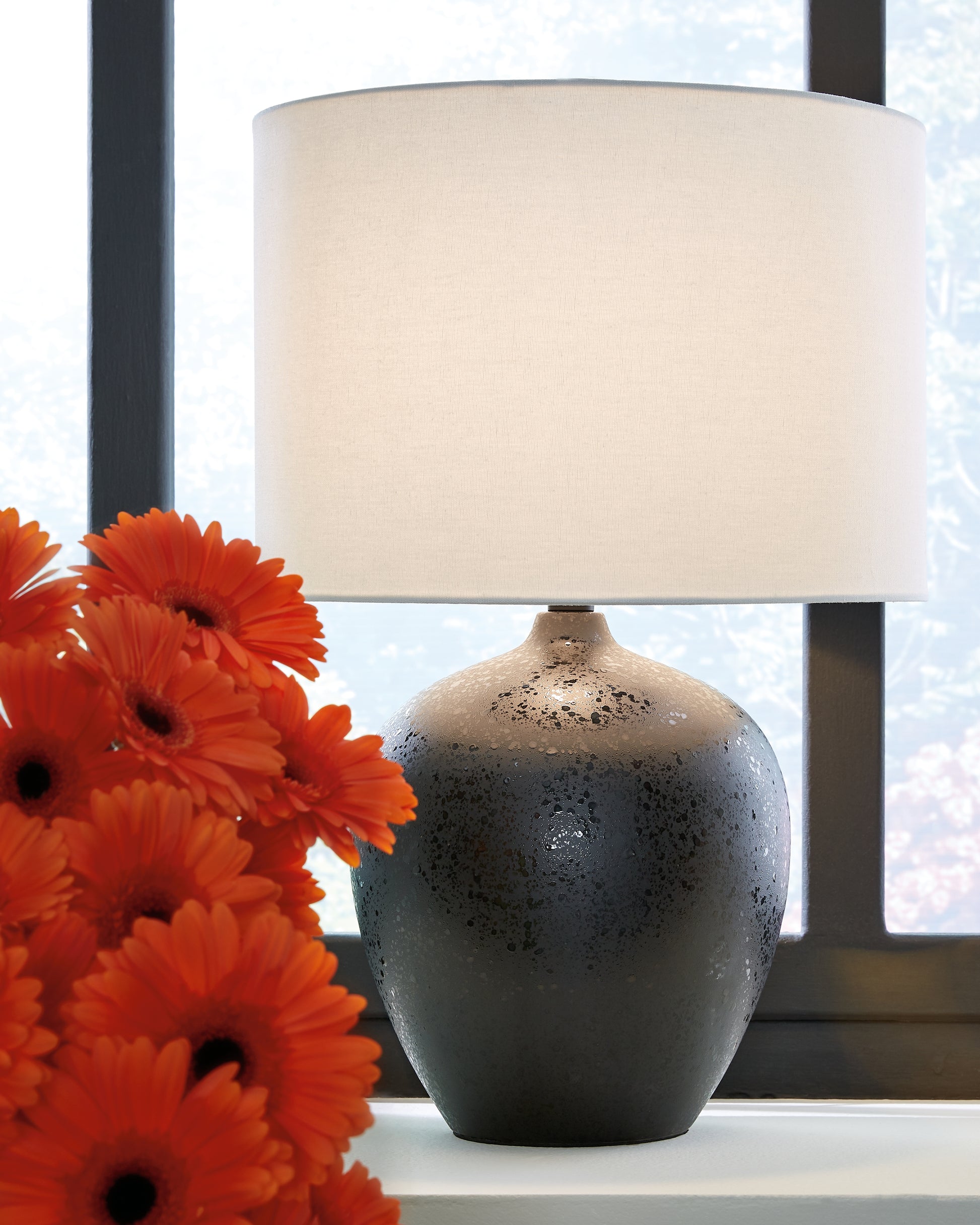 Cape Furniture Outlet - Ashley Furniture - Ladstow Lighting - Table Lamp (Set of 2) / Black - L123894X2