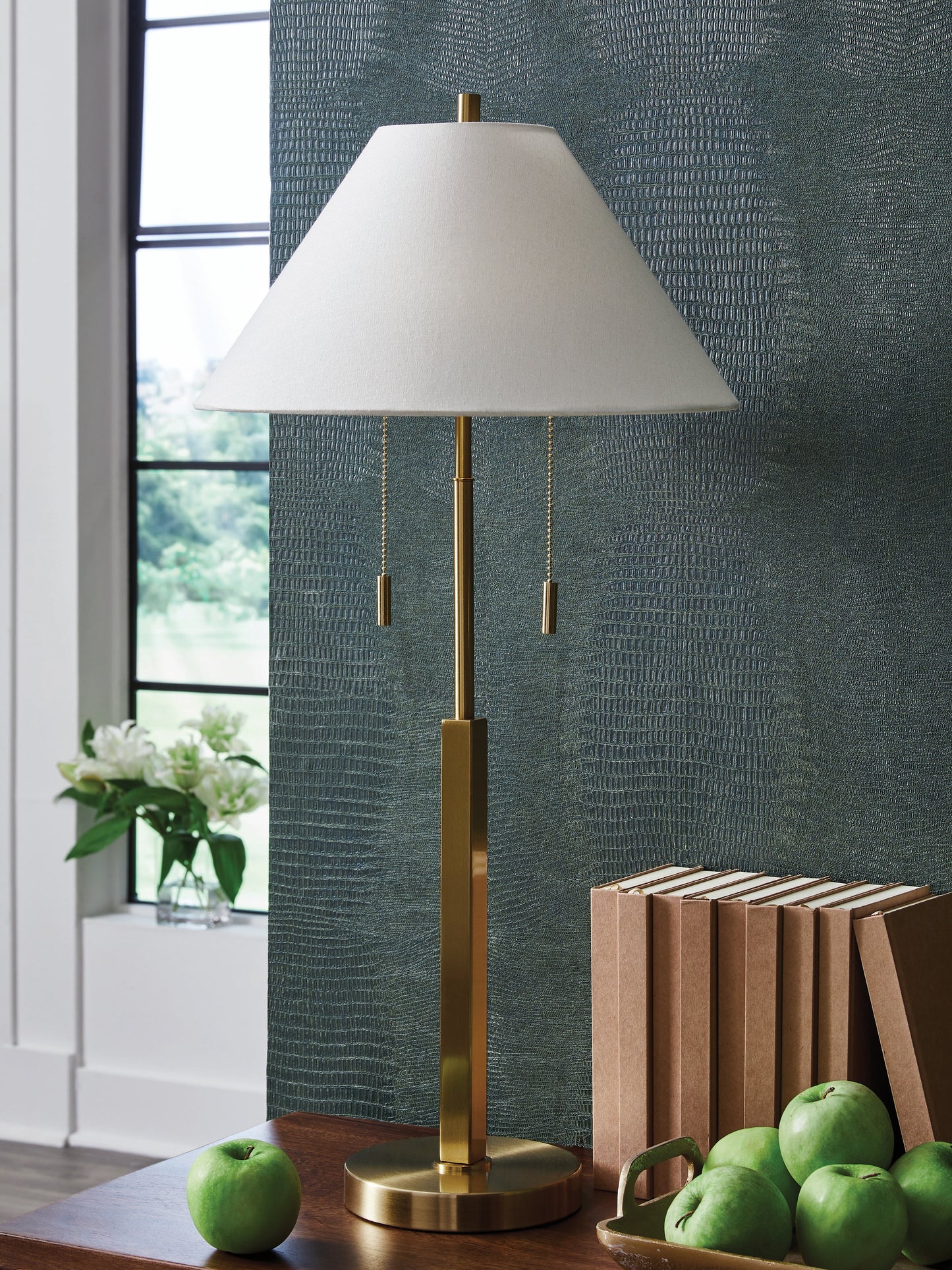 Cape Furniture Outlet - Ashley Furniture - Haigwood Lighting - Metal Table Lamp (1/CN) / Gold Finish - L208474