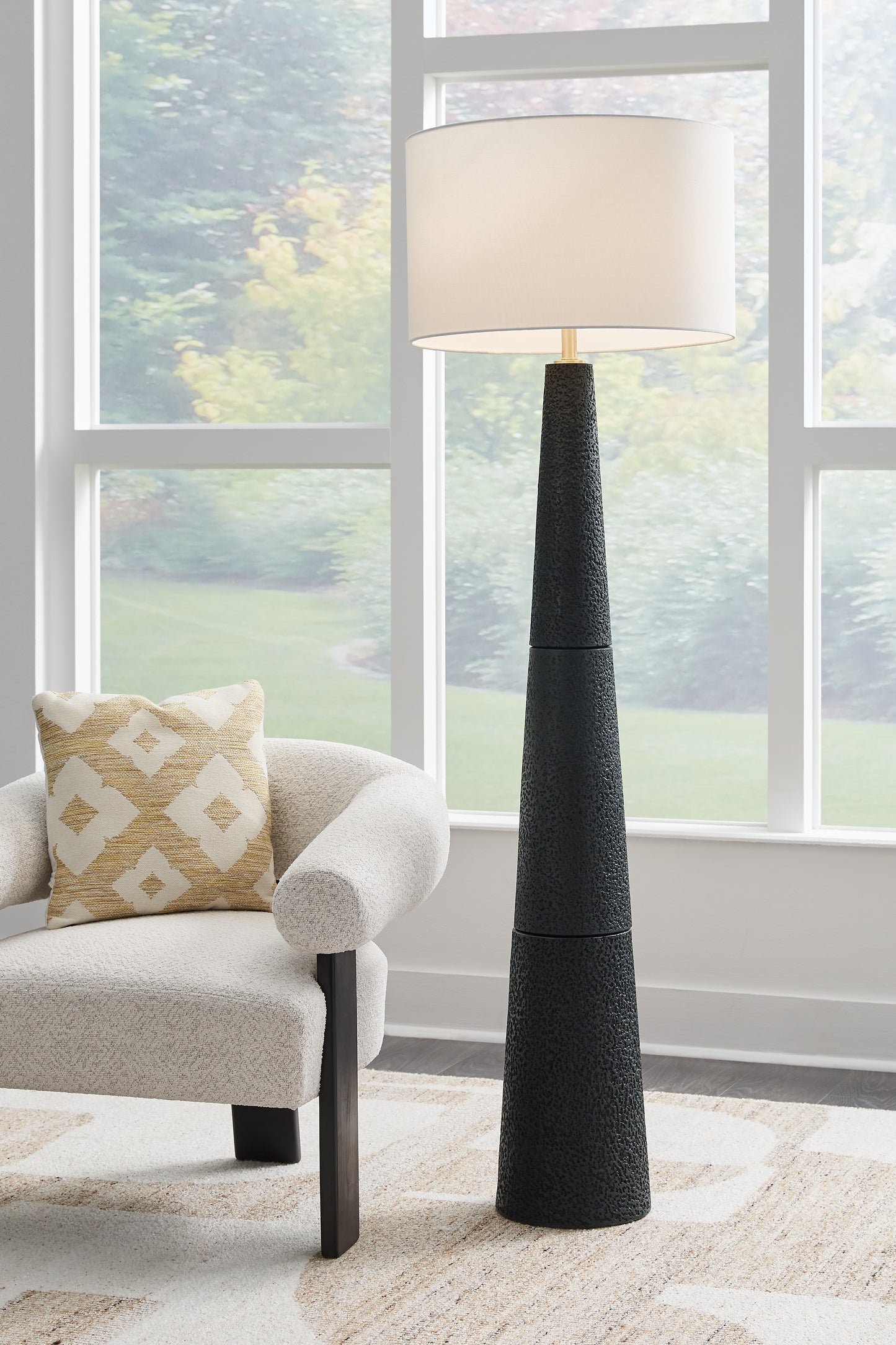 Cape Furniture Outlet - Ashley Furniture - Hallburg Lighting - Poly Floor Lamp (1/CN) / Black - L235761