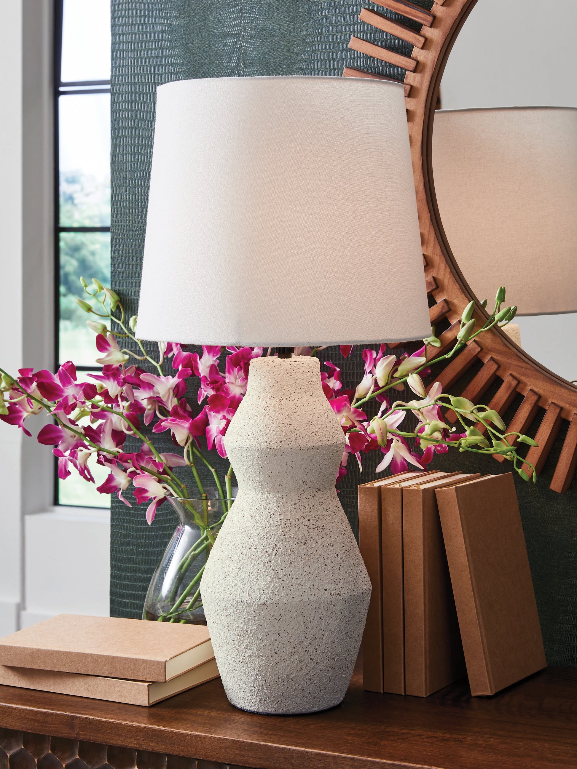 Cape Furniture Outlet - Ashley Furniture - Dawthorne Lighting - Paper Table Lamp (1/CN) / Cream - L236034