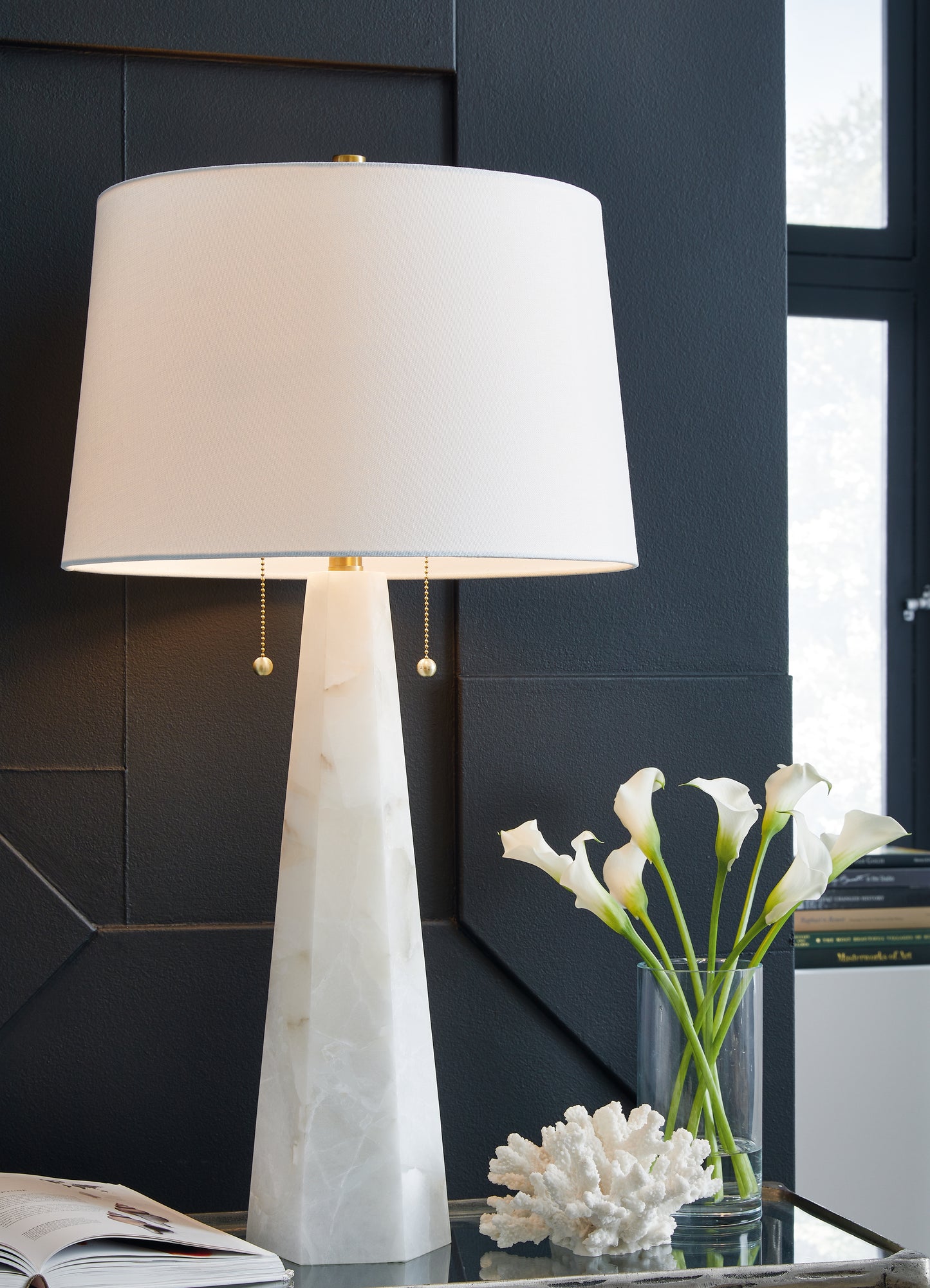 Cape Furniture Outlet - Ashley Furniture - Laurellen Lighting - 2-Piece Lamp Set / White - L429064X2