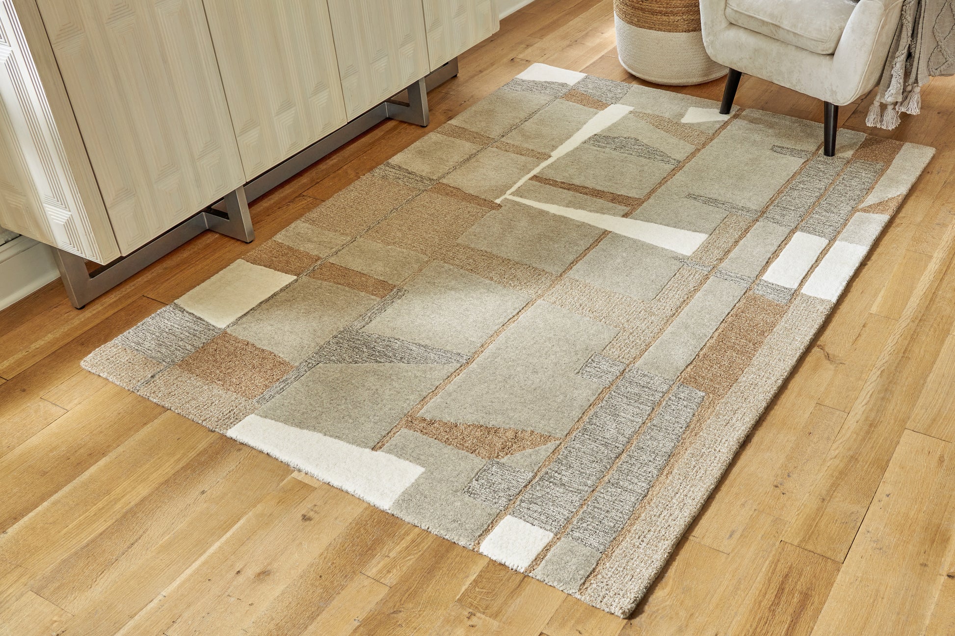 Cape Furniture Outlet - Ashley Furniture - Abbotton Rug - 5' x 7' Rug / Taupe/Gray/Caramel - R406332