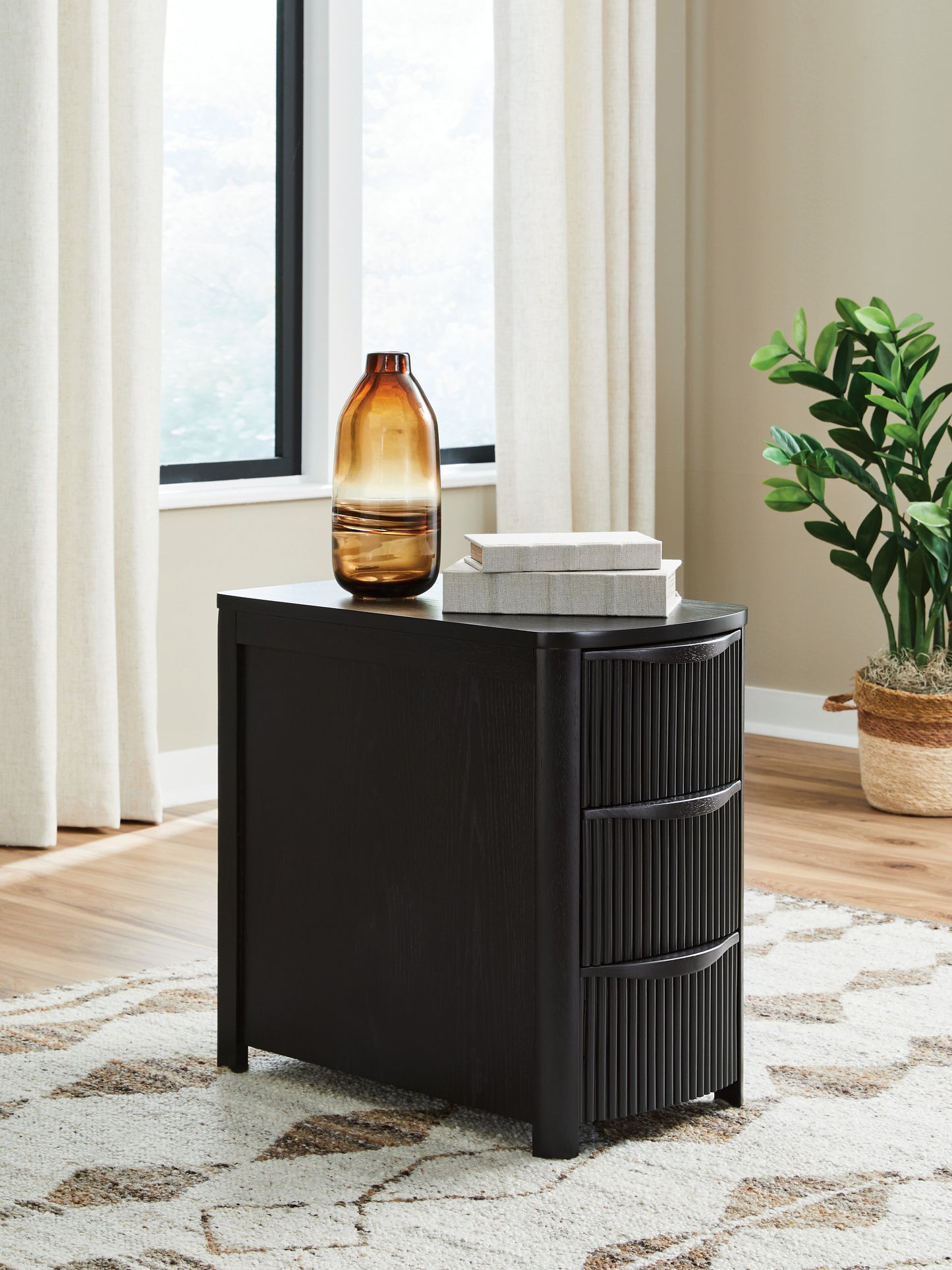 Cape Furniture Outlet - Ashley Furniture - Camdill Chairside End Table - Chair Side End Table / Black - T208-117