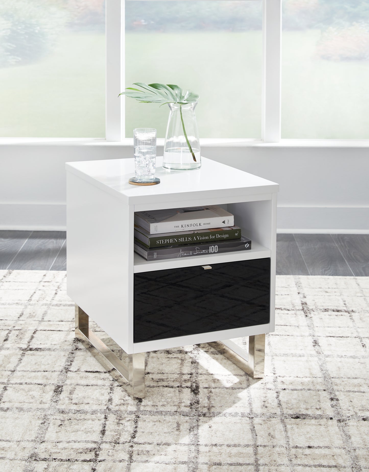 Cape Furniture Outlet - Ashley Furniture - Gardoni Chairside End Table - Chair Side End Table / White/Black - T756-7