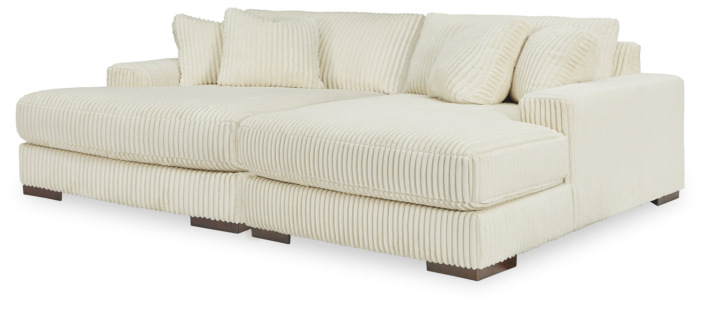 Cape Furniture Outlet - Ashley Furniture - Lindyn Sectional - RAF Super Chaise / Ivory - 21104S16