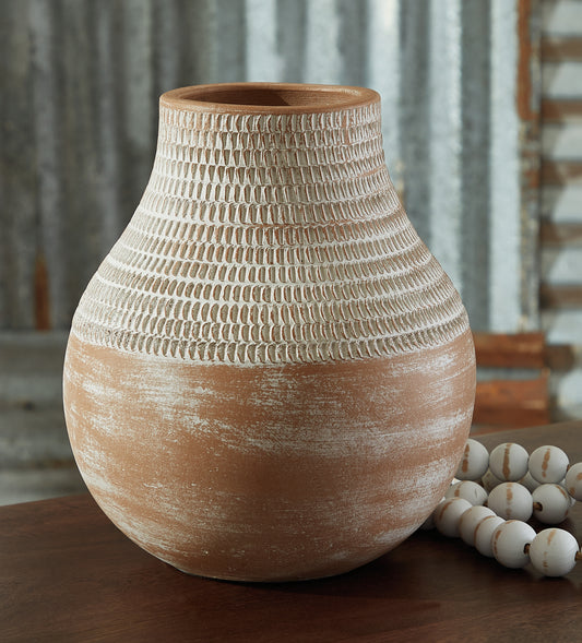 Cape Furniture Outlet - Ashley Furniture - Reclove Vase - Vase / Distressed White - A2000641