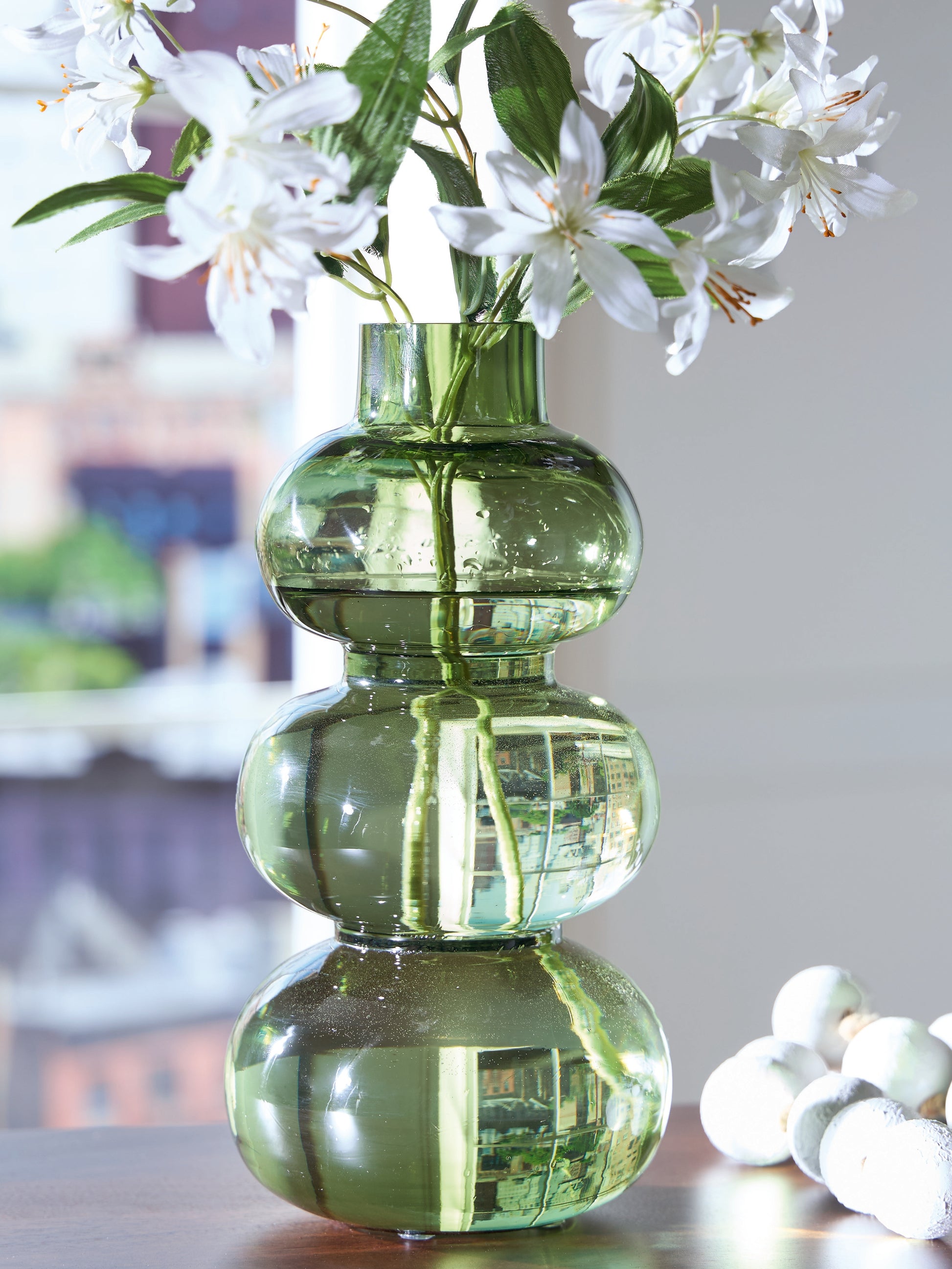 Cape Furniture Outlet - Ashley Furniture - Renethorne Vase - Vase / Green - A2000802