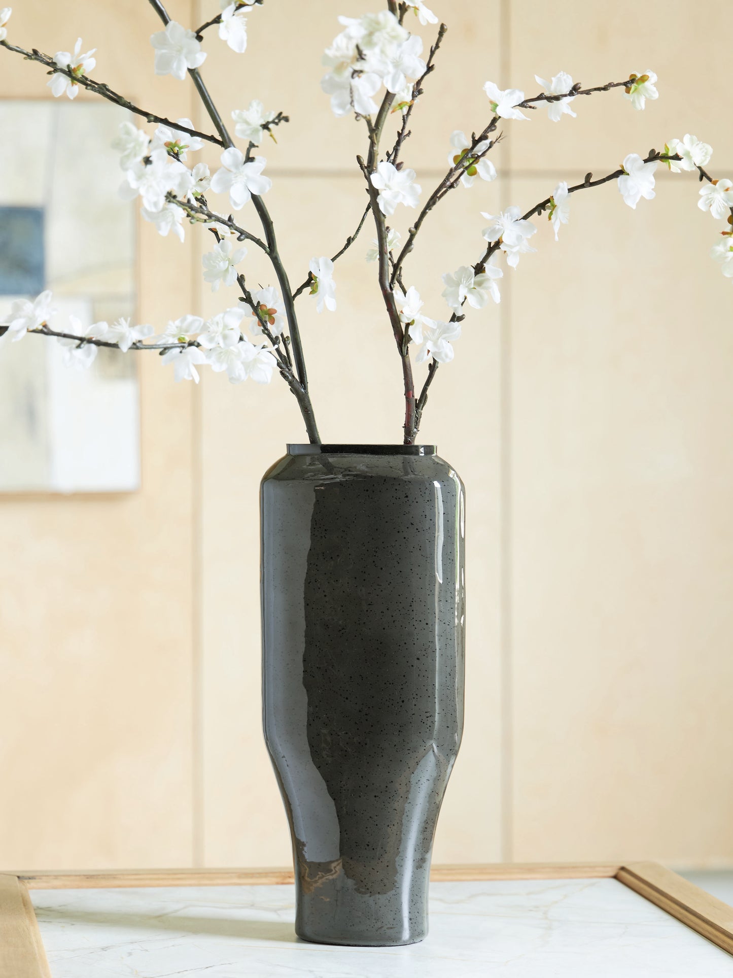 Cape Furniture Outlet - Ashley Furniture - Kierlain Vase - Vase / Gray/Black - A2000809