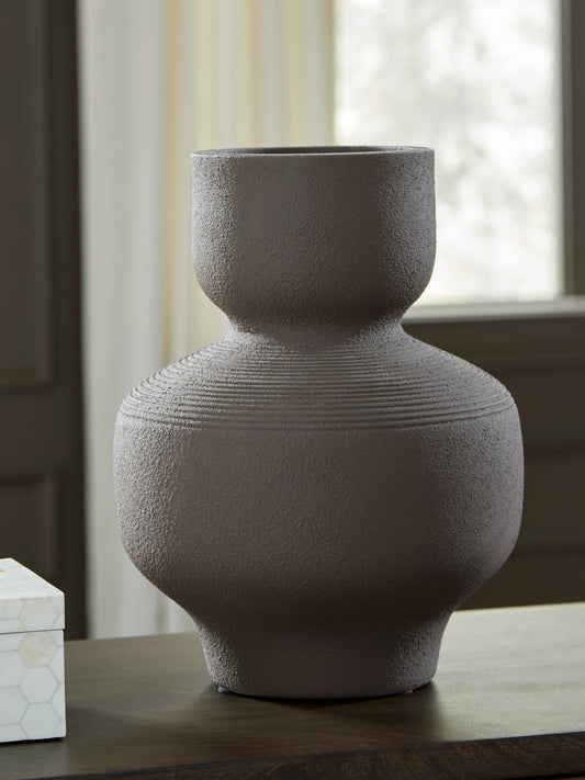 Cape Furniture Outlet - Ashley Furniture - Dalsen Vase - Vase / Brown - A2000872