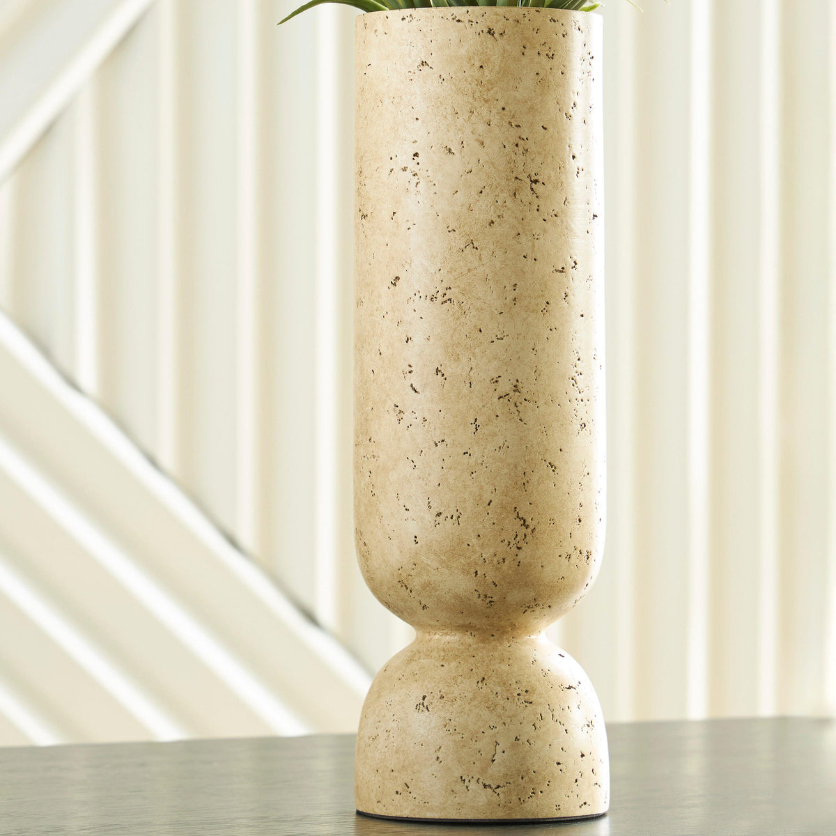 Cape Furniture Outlet - Ashley Furniture - Bryons Vase - Vase - A2000916