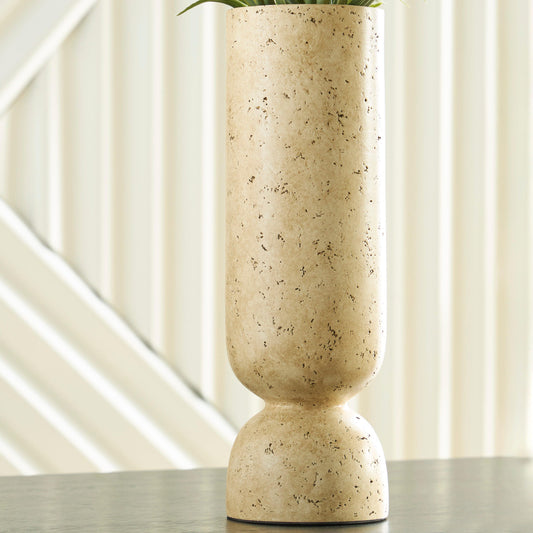 Cape Furniture Outlet - Ashley Furniture - Bryons Vase - Vase - A2000916