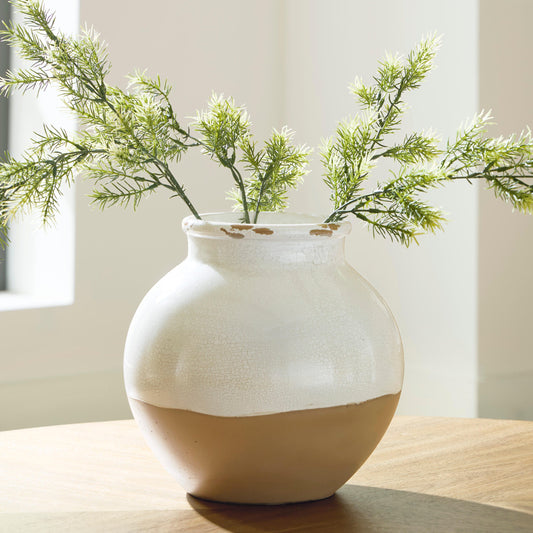 Cape Furniture Outlet - Ashley Furniture - Vercott Vase - Vase - A2000956