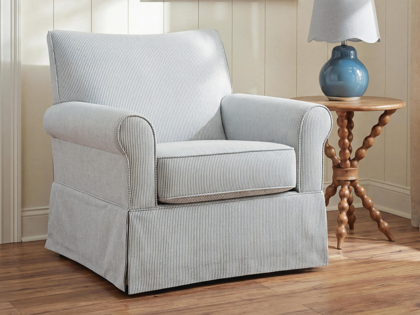 Cape Furniture Outlet - Ashley Furniture - Searcy Swivel Glider Accent Chair - Swivel Glider Accent Chair - A3000853