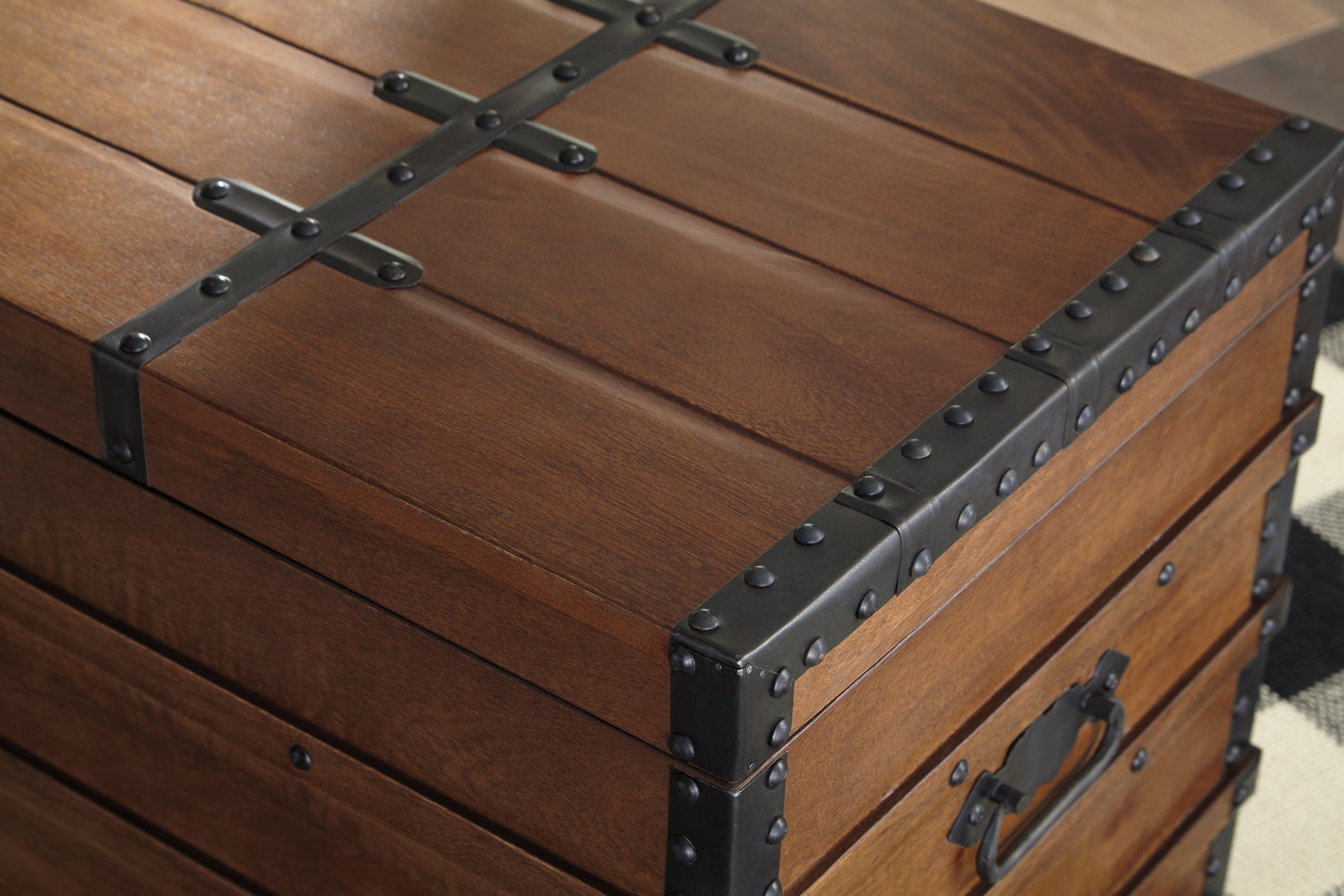 Kettleby Storage Trunk