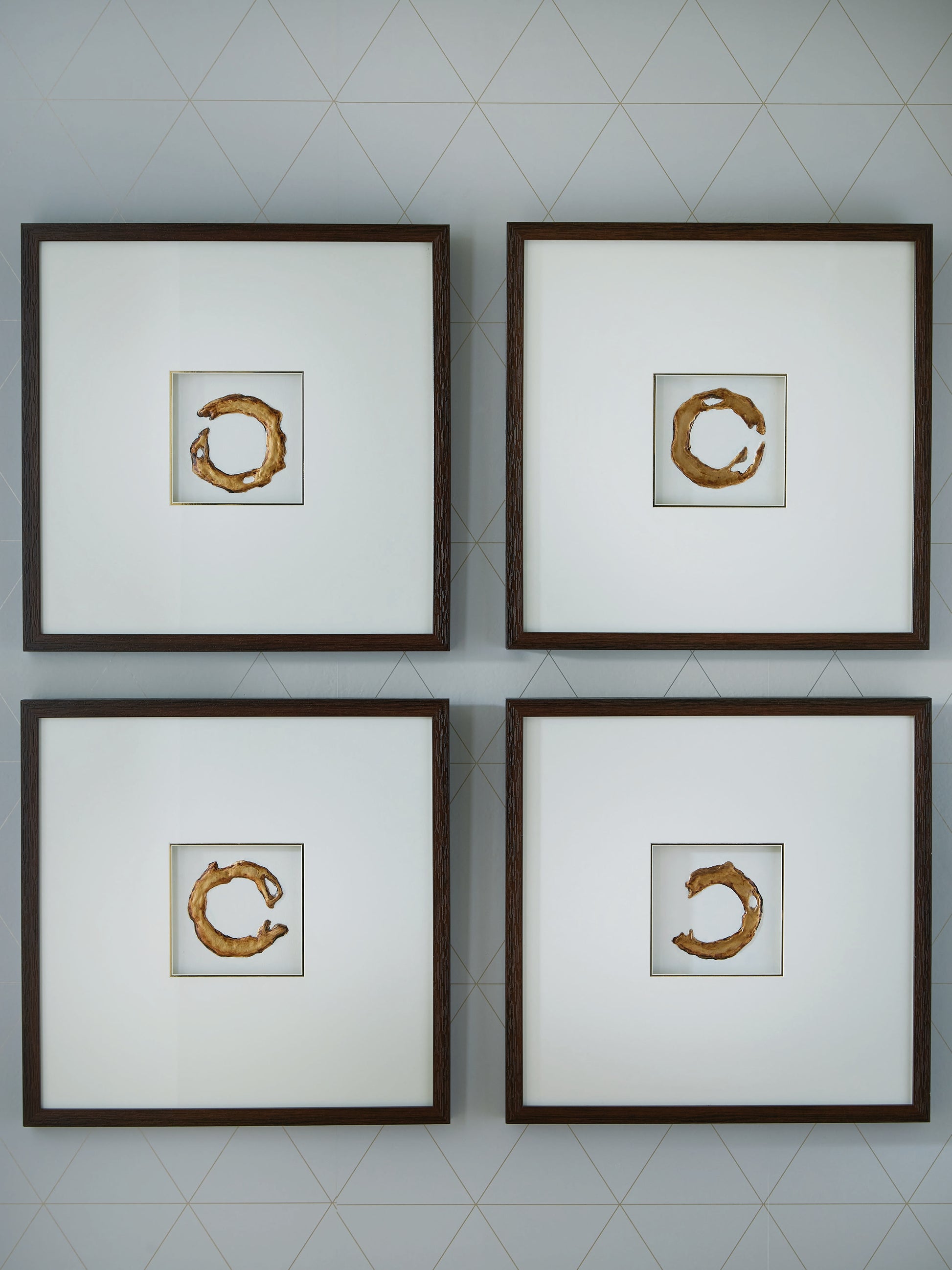 Cape Furniture Outlet - Ashley Furniture - Dallbourne Wall Decor - Wall Art Set (4/CN) / White/Gold Finish - A8000491