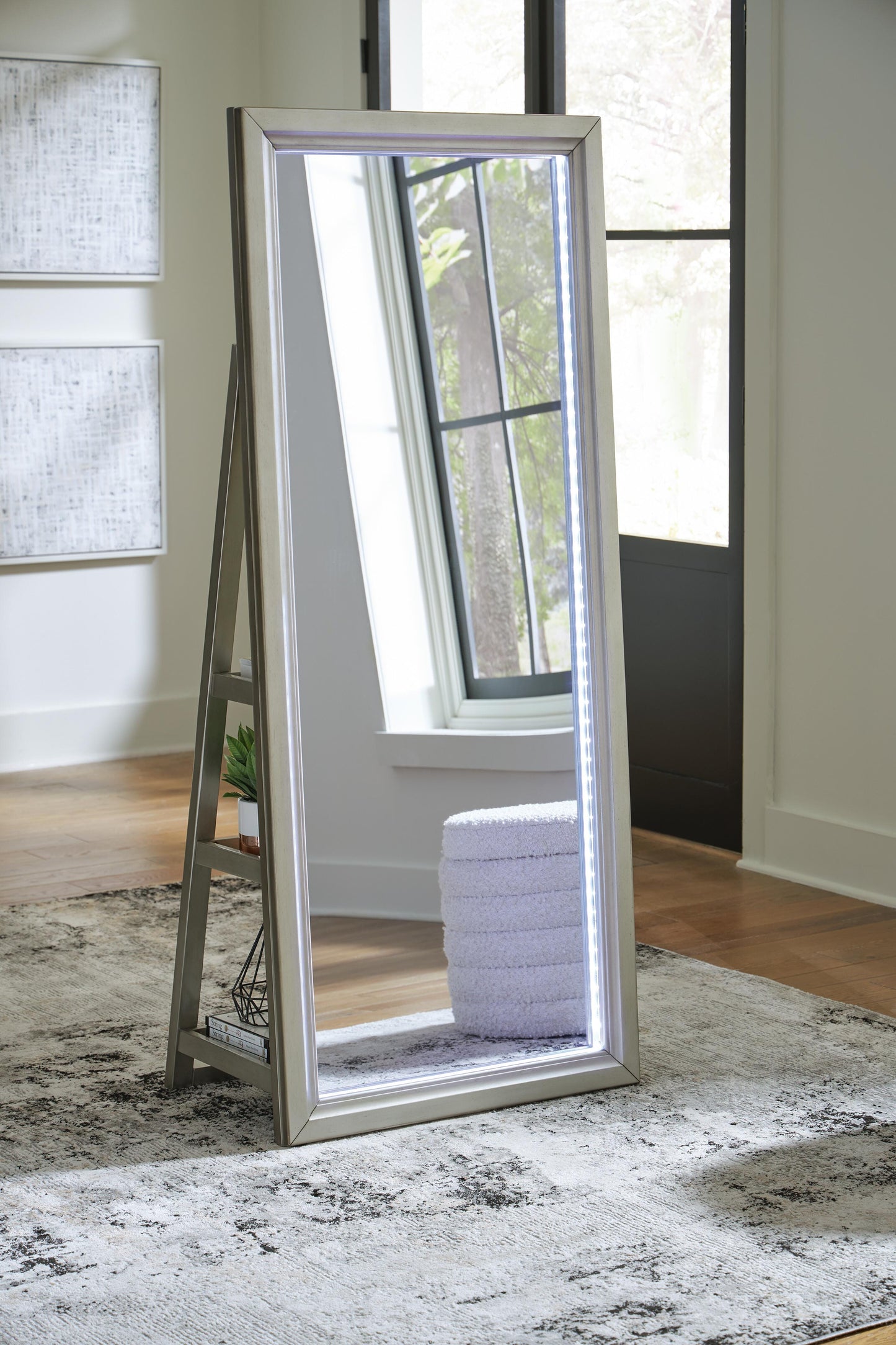 Evesen Mirror