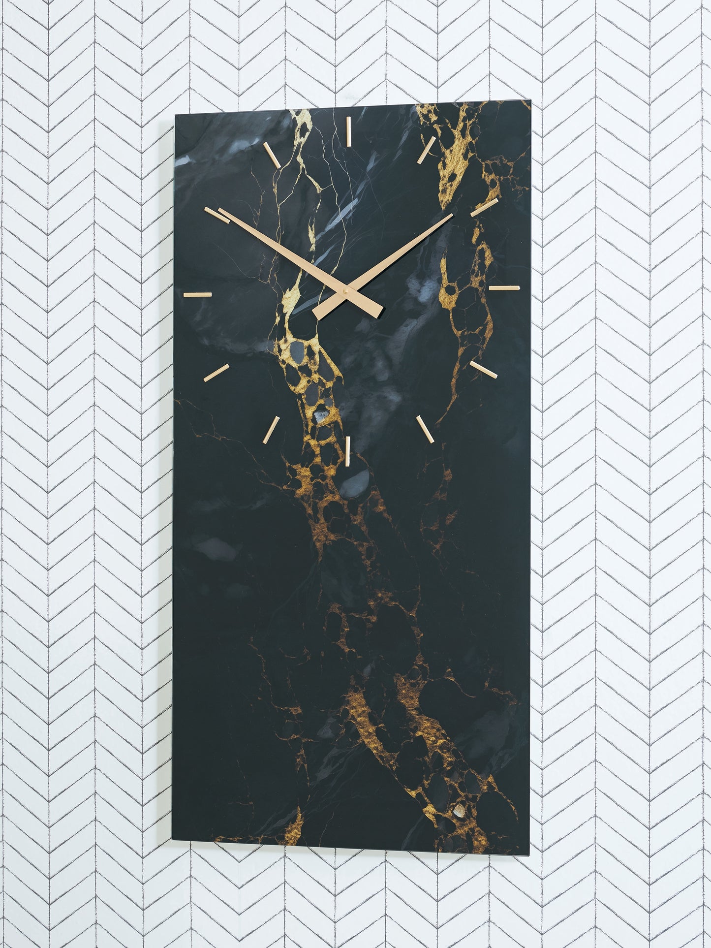 Cape Furniture Outlet - Ashley Furniture - Teague Wall Decor - Wall Clock / Black/Gold Finish - A8010430