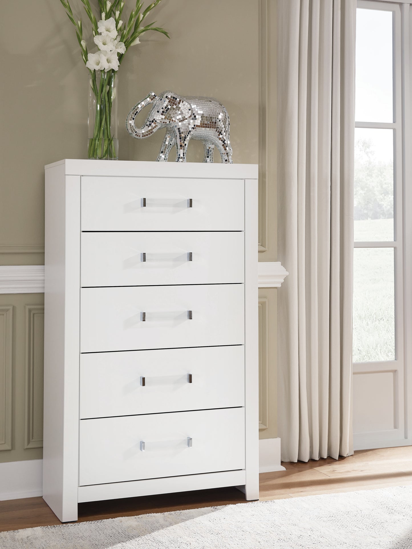 Cape Furniture Outlet - Ashley Furniture - Maeling Bedroom - Five Drawer Chest - PCB1119-46