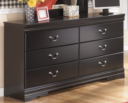 Cape Furniture Outlet - Ashley Furniture - Huey Vineyard Bedroom - Six Drawer Dresser / Black - B128-31