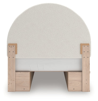 Arloster Bedroom