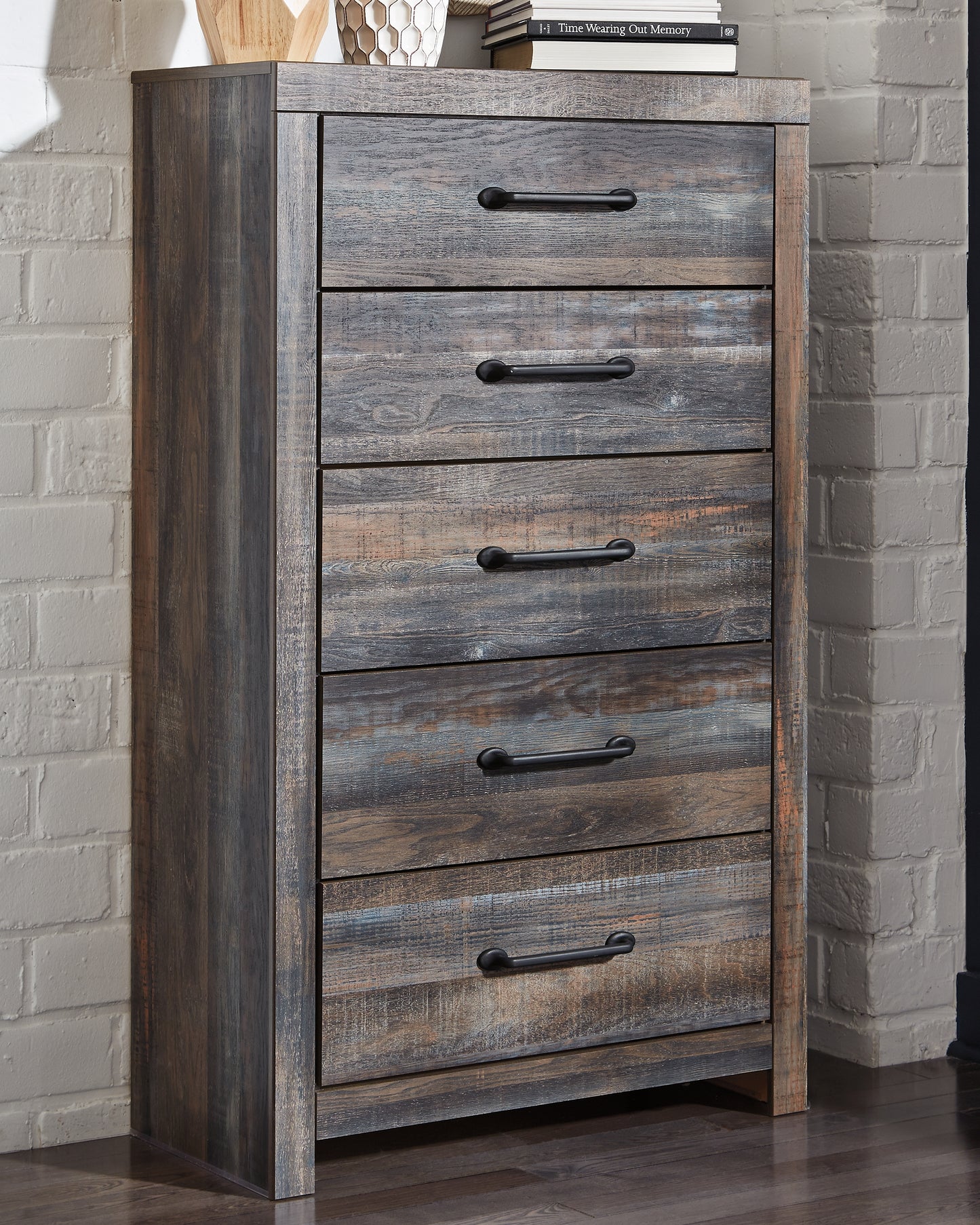 Cape Furniture Outlet - Ashley Furniture - Drystan Bedroom - Five Drawer Chest / Multi - B211-46