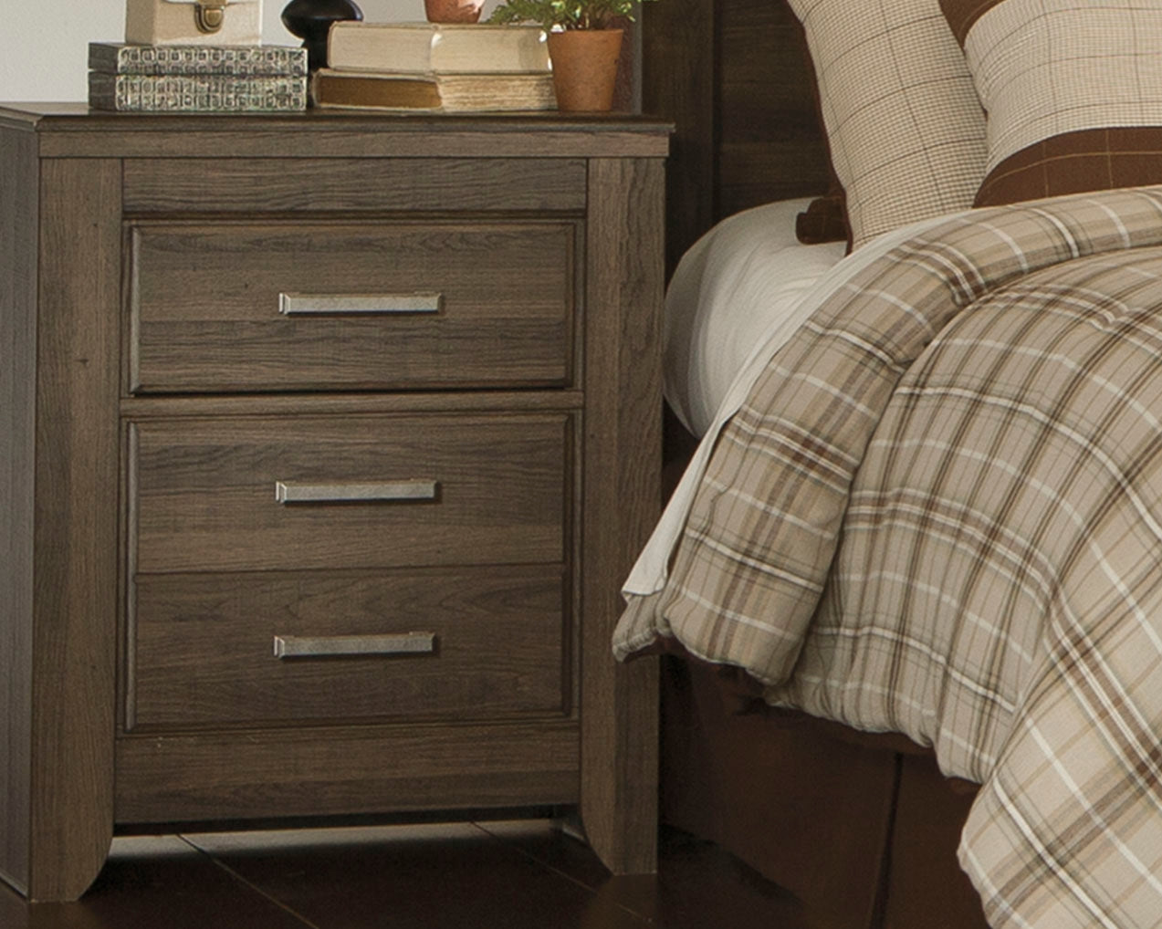 Cape Furniture Outlet - Ashley Furniture - Juararo Bedroom - Queen Poster Bed / Dark Brown - B251B3