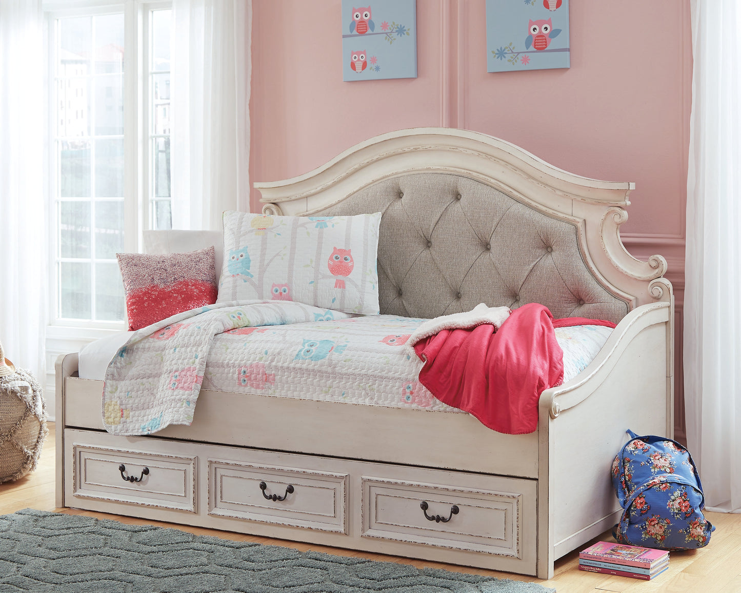 Cape Furniture Outlet - Ashley Furniture - Realyn Bedroom - Twin Day Bed with 1 Large Storage Drawer / Chipped White - B743B15
