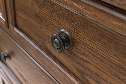 Zackaryn Bedroom