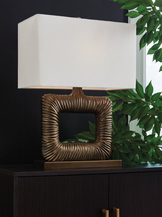 Cape Furniture Outlet - Ashley Furniture - Garronby Lighting - Metal Table Lamp (1/CN) / Antique Brass Finish - L207604