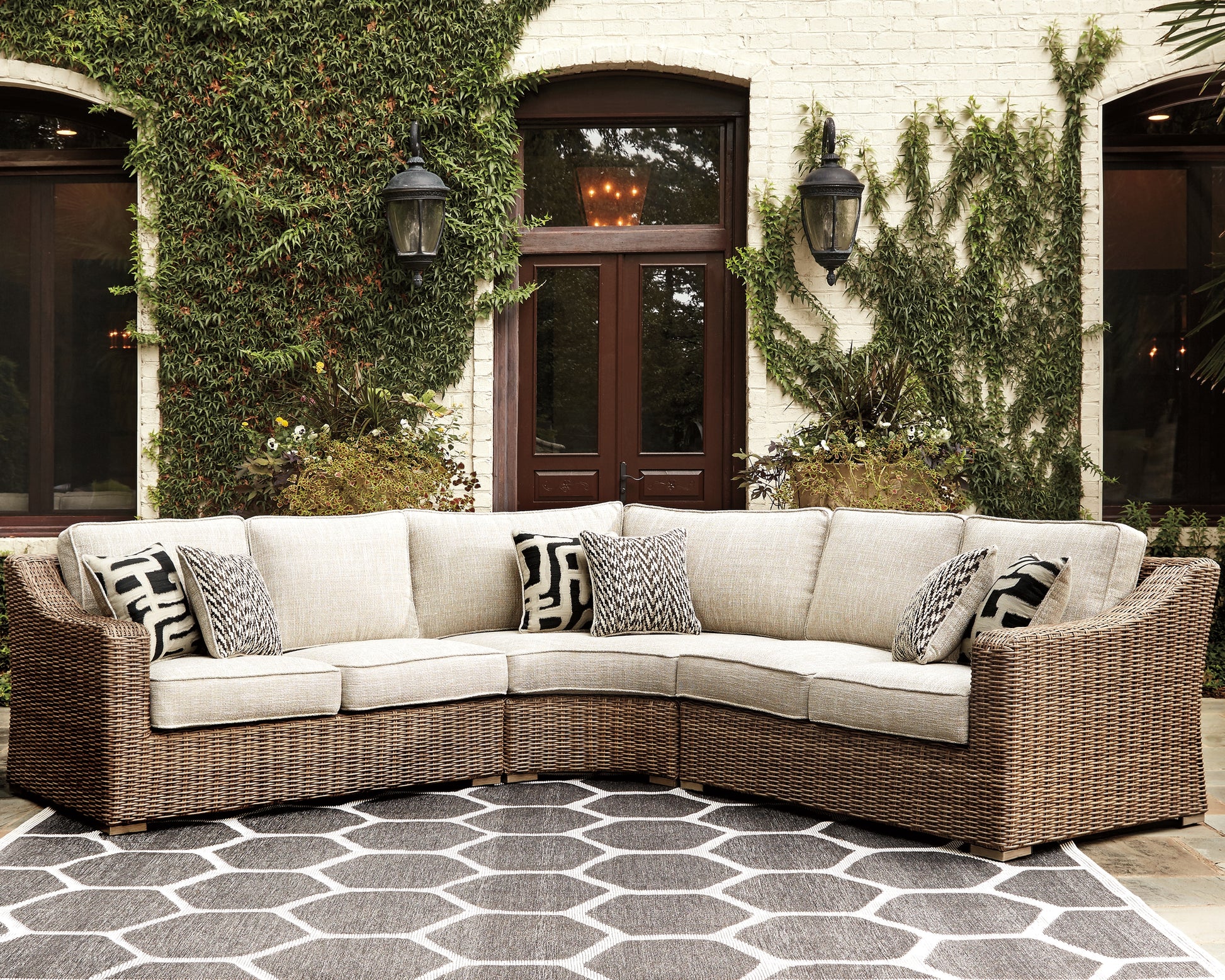 Cape Furniture Outlet - Ashley Furniture - Beachcroft Outdoor - 3-Piece Outdoor Seating Set / Beige - P791P6