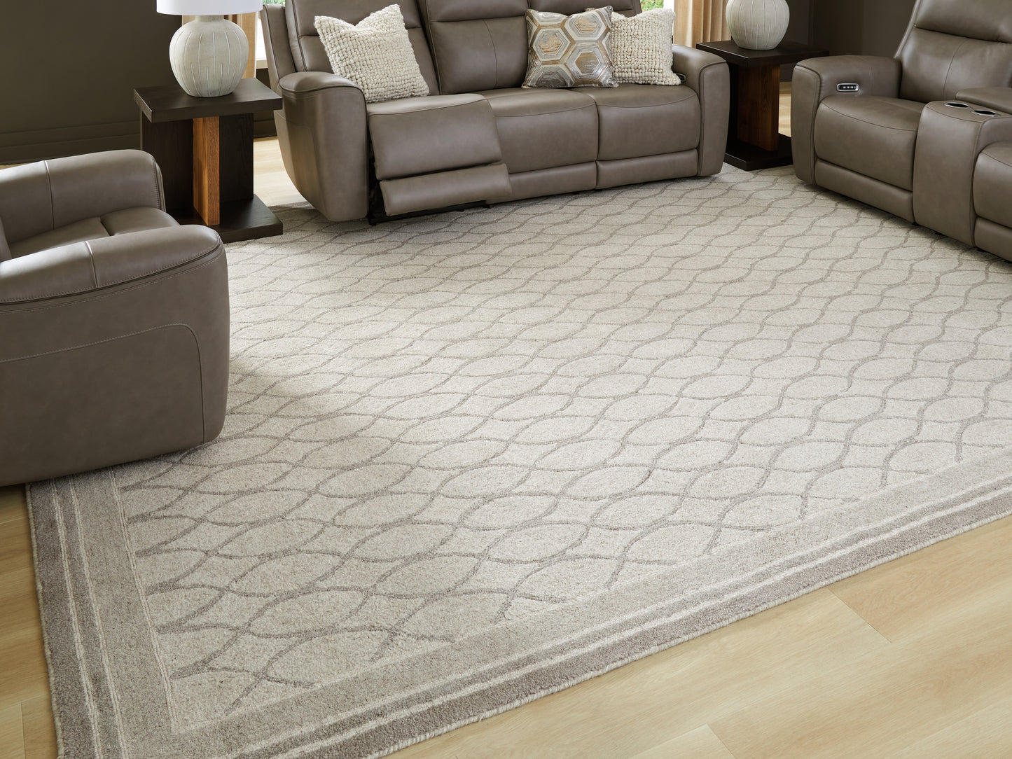 Cape Furniture Outlet - Ashley Furniture - Wimney Rug - Extra Large Rug / Gray - R407280