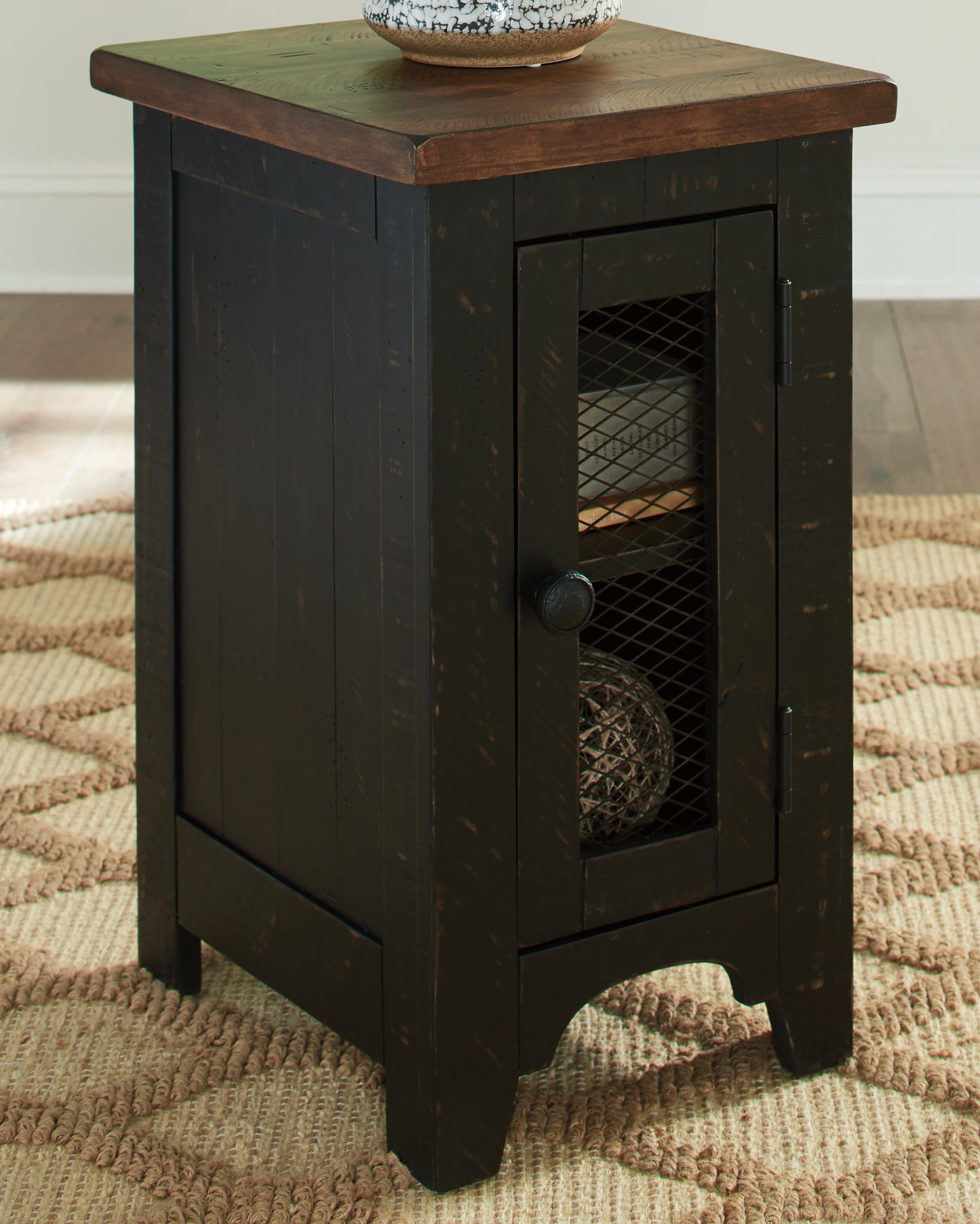 Cape Furniture Outlet - Ashley Furniture - Valebeck Chairside End Table - Chair Side End Table / Black/Brown - T468-7