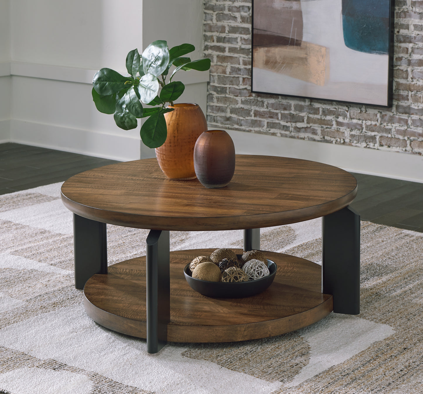 Cape Furniture Outlet - Ashley Furniture - Kraeburn Coffee Table - Round Cocktail Table / Brown/Black - T624-8